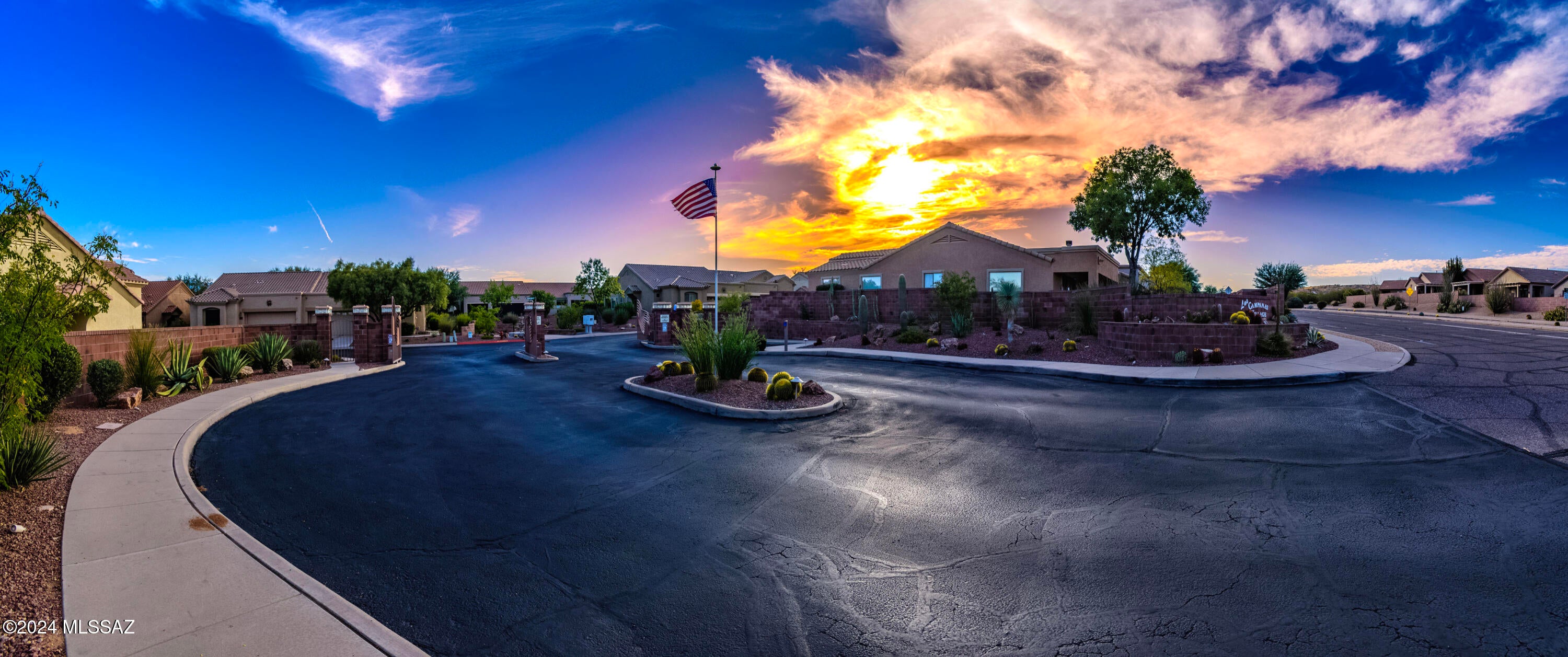 Las Campanas Village (1-111) - Residential