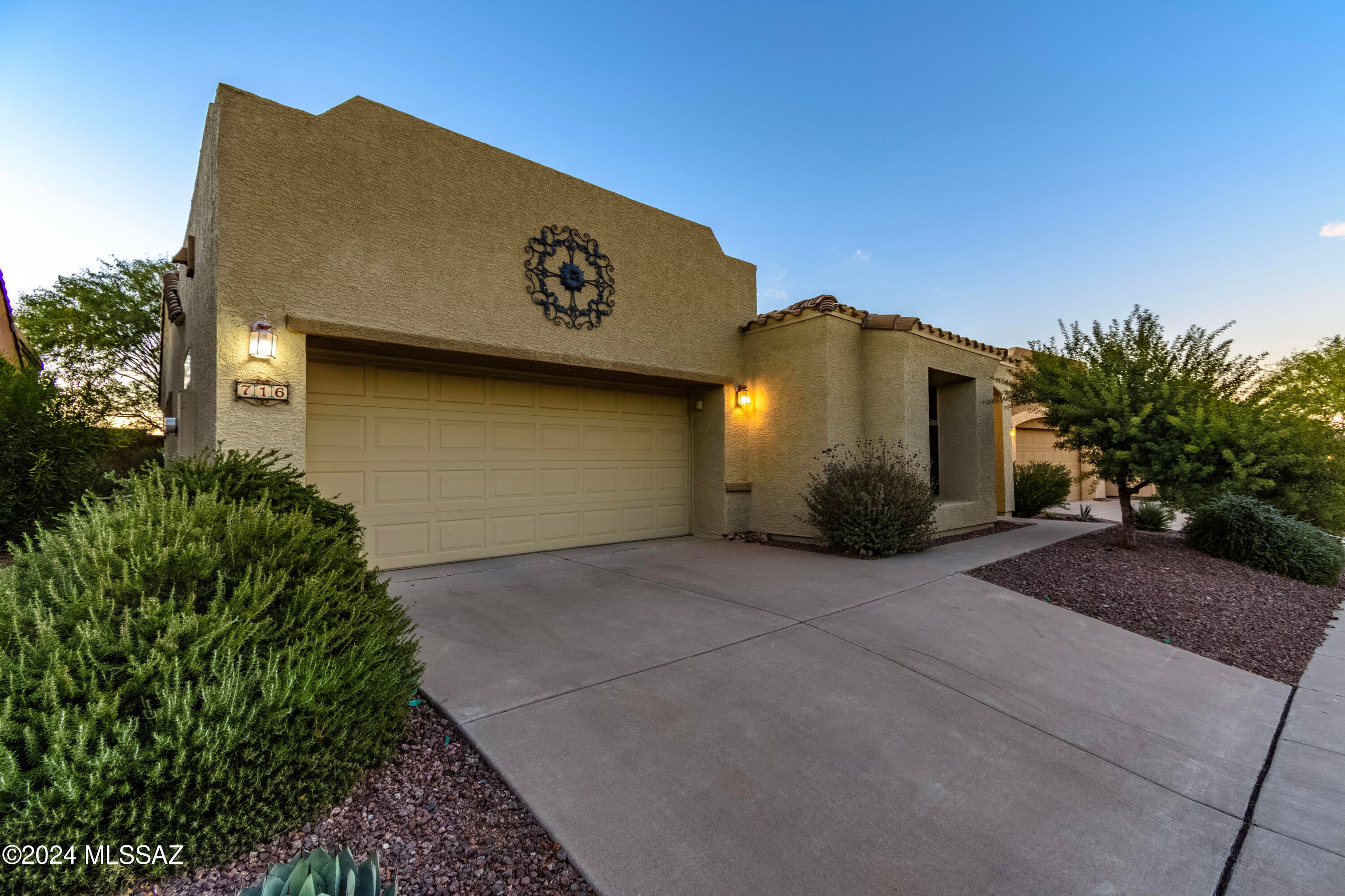 Las Campanas Village (1-111) - Residential