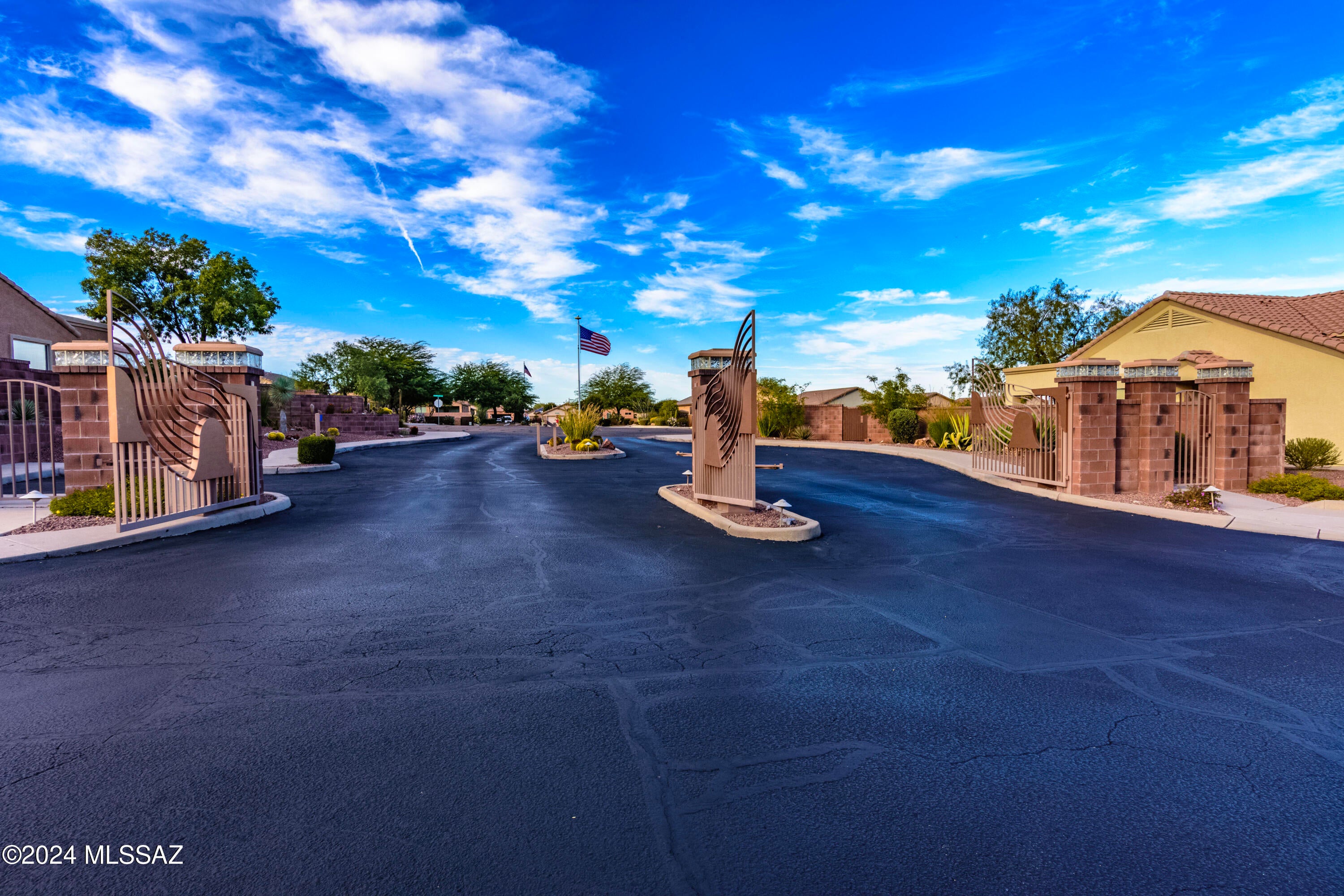 Las Campanas Village (1-111) - Residential