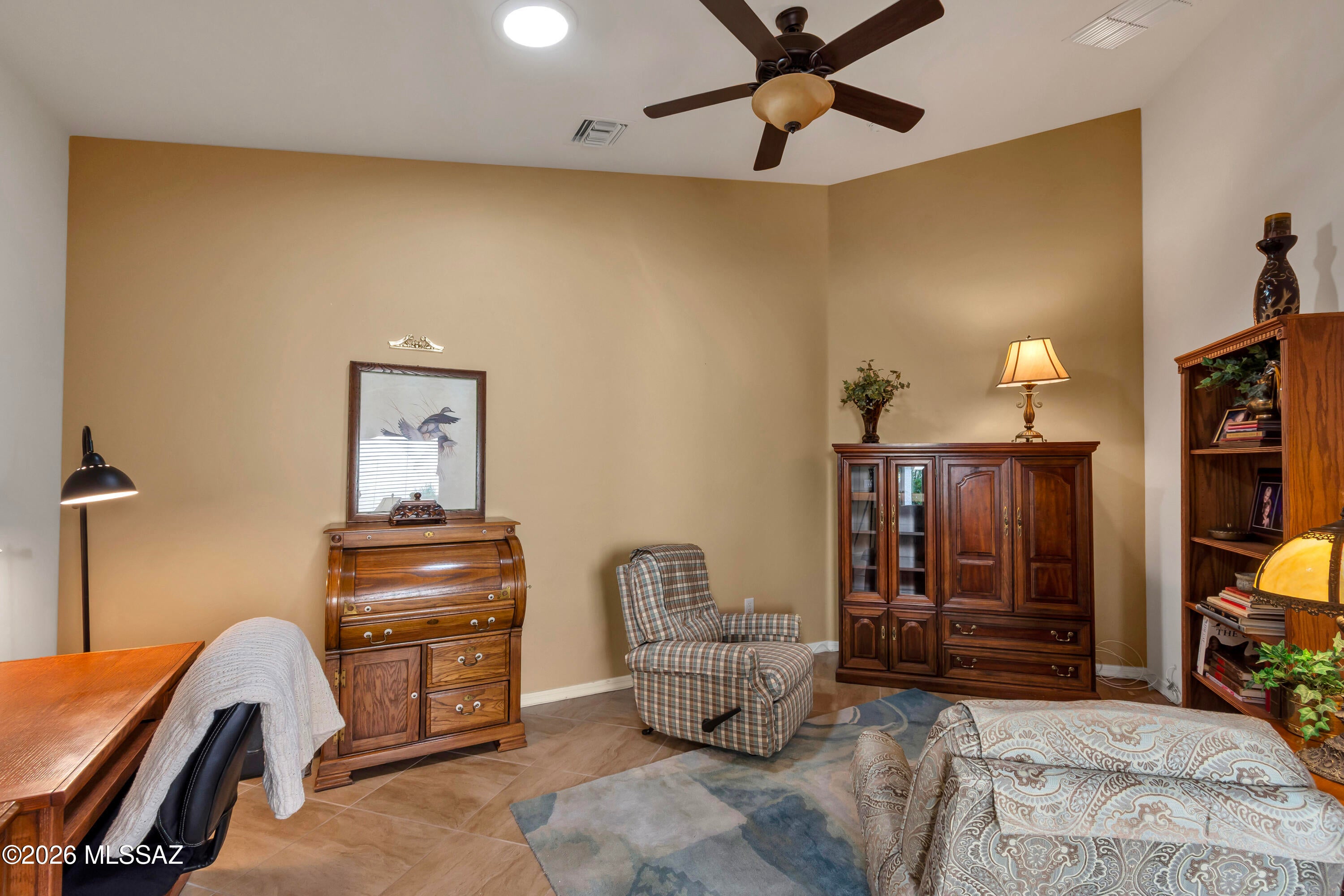 Las Campanas Village (1-111) - Residential