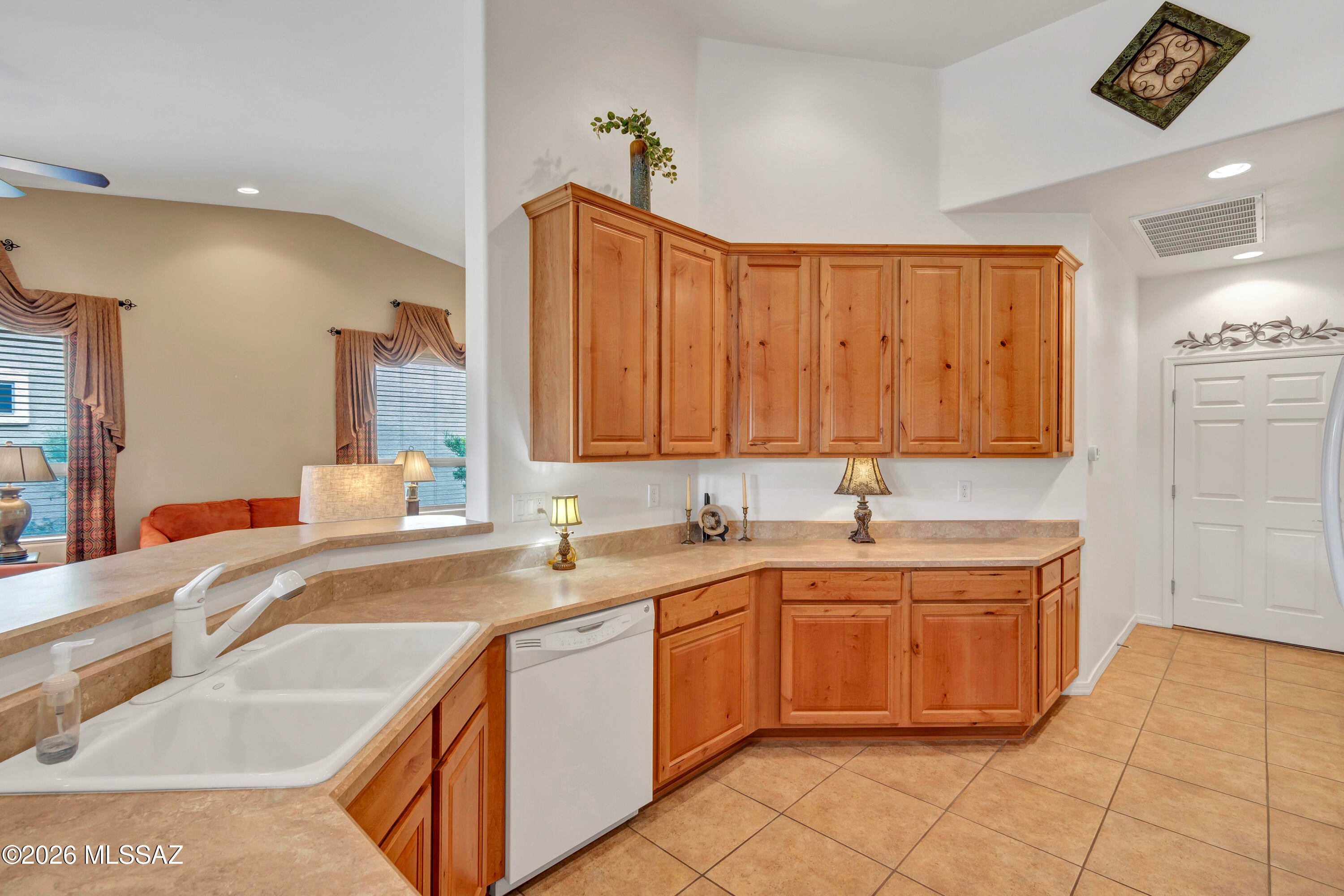 Las Campanas Village (1-111) - Residential