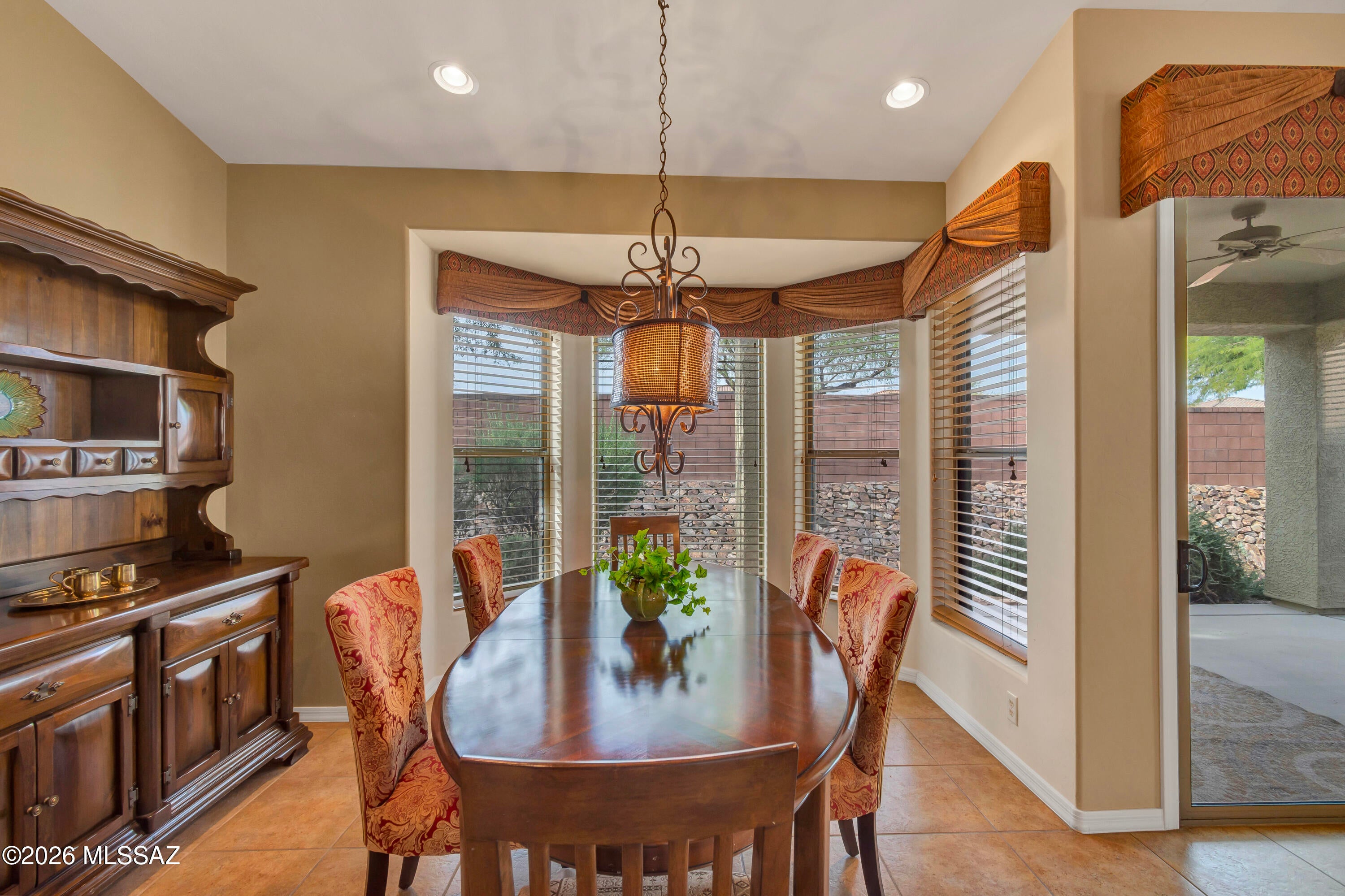 Las Campanas Village (1-111) - Residential