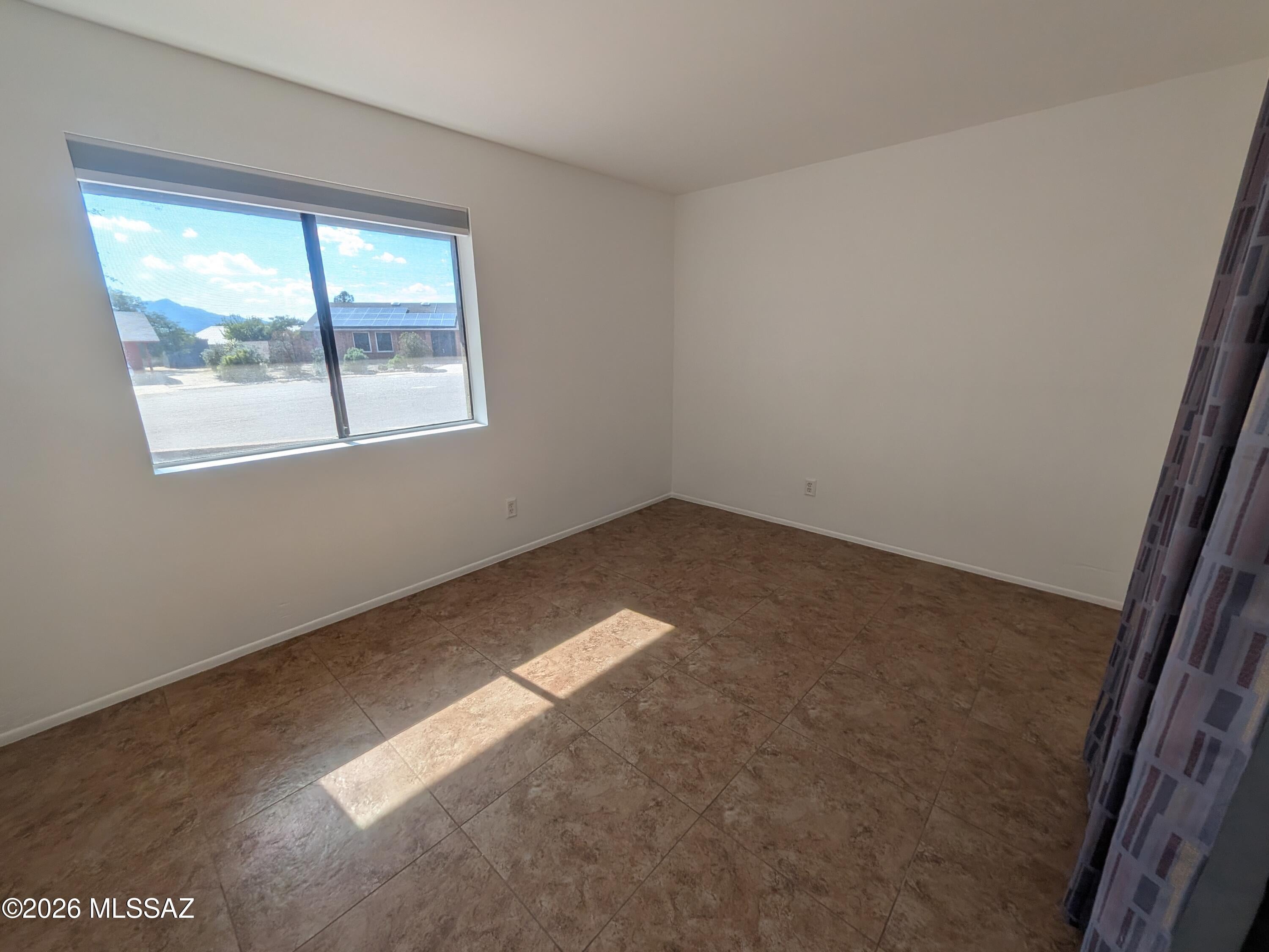 Raintree (1-124) - Residential Lease
