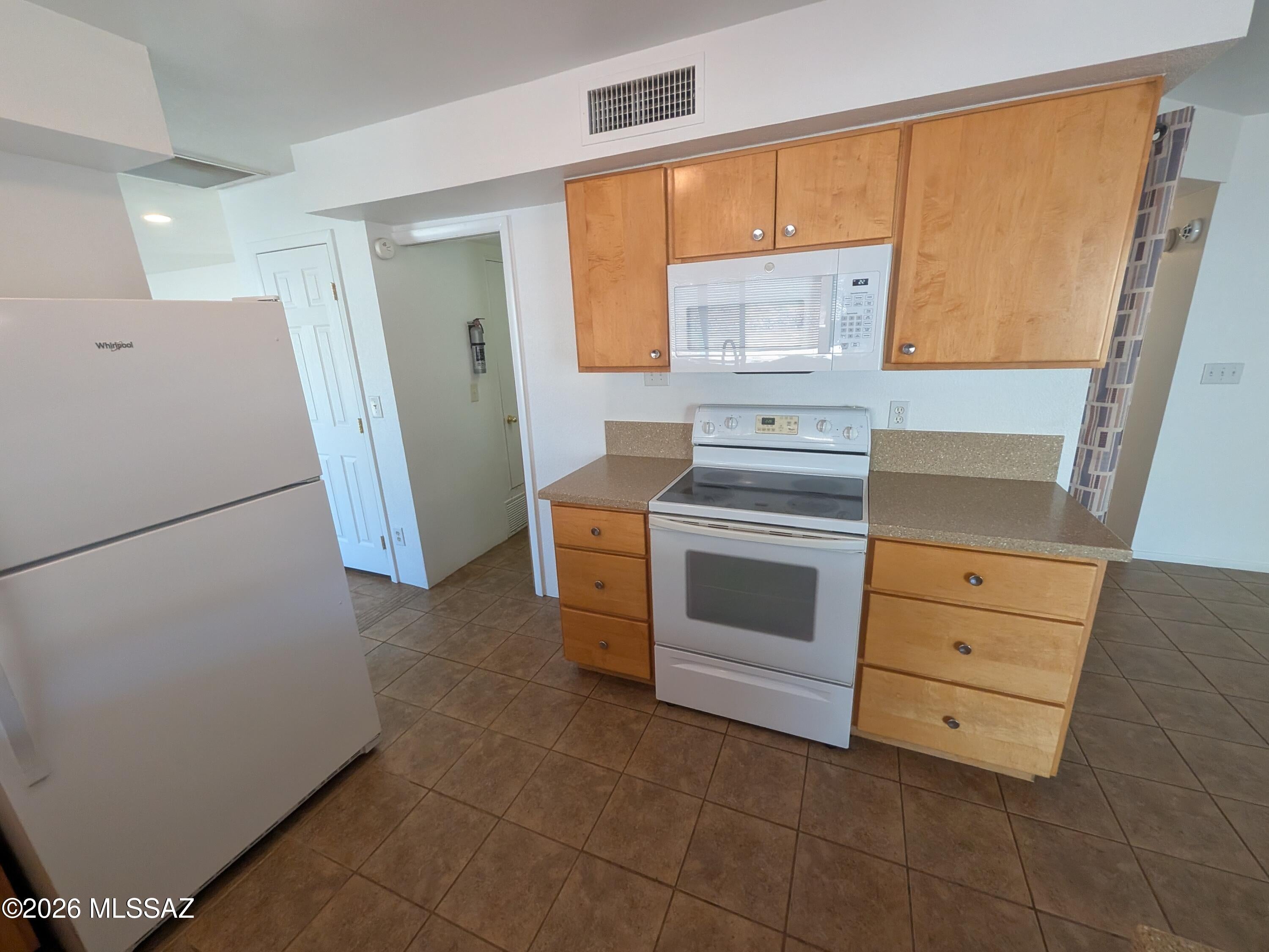 Raintree (1-124) - Residential Lease