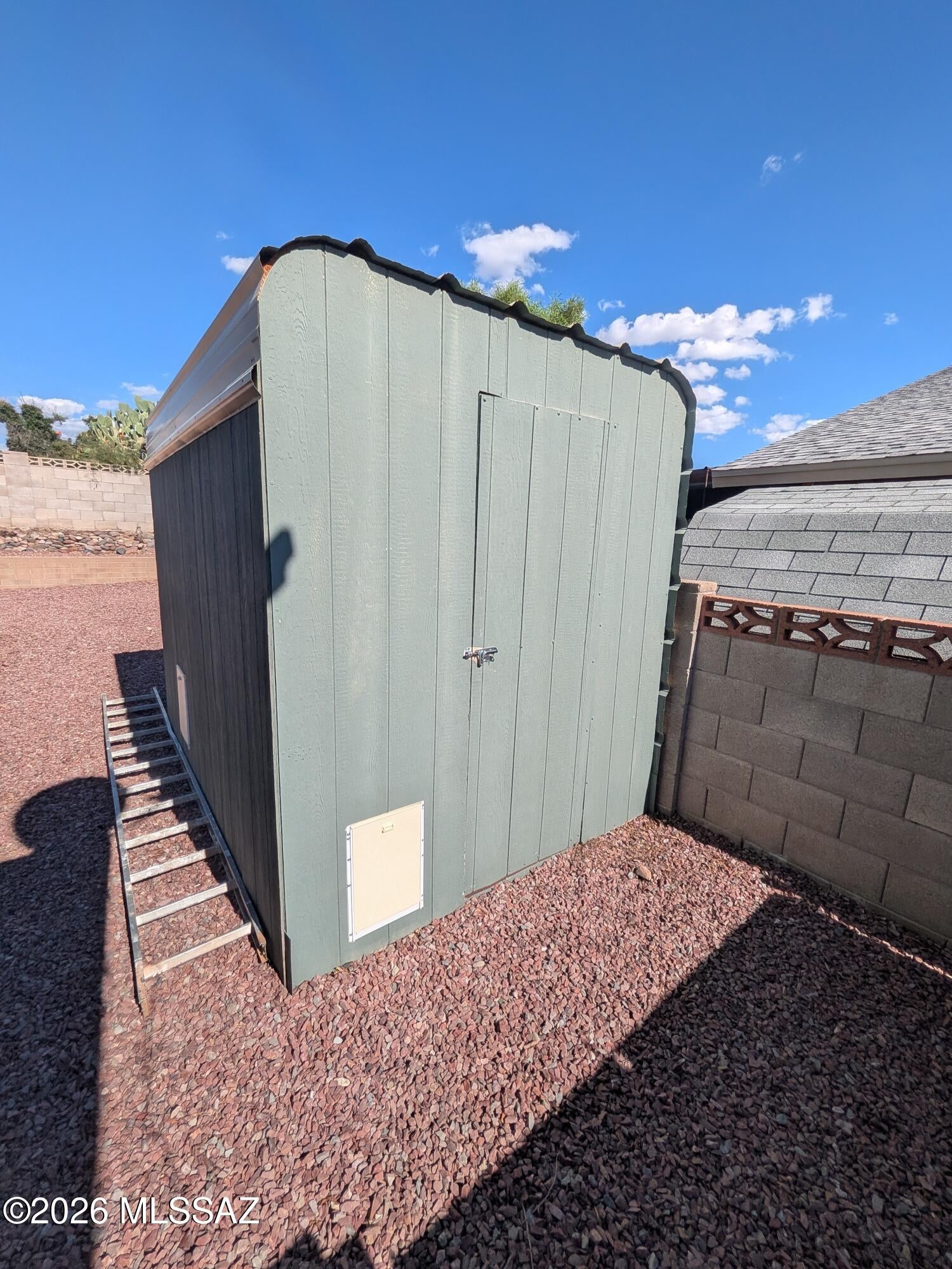 Raintree (1-124) - Residential Lease