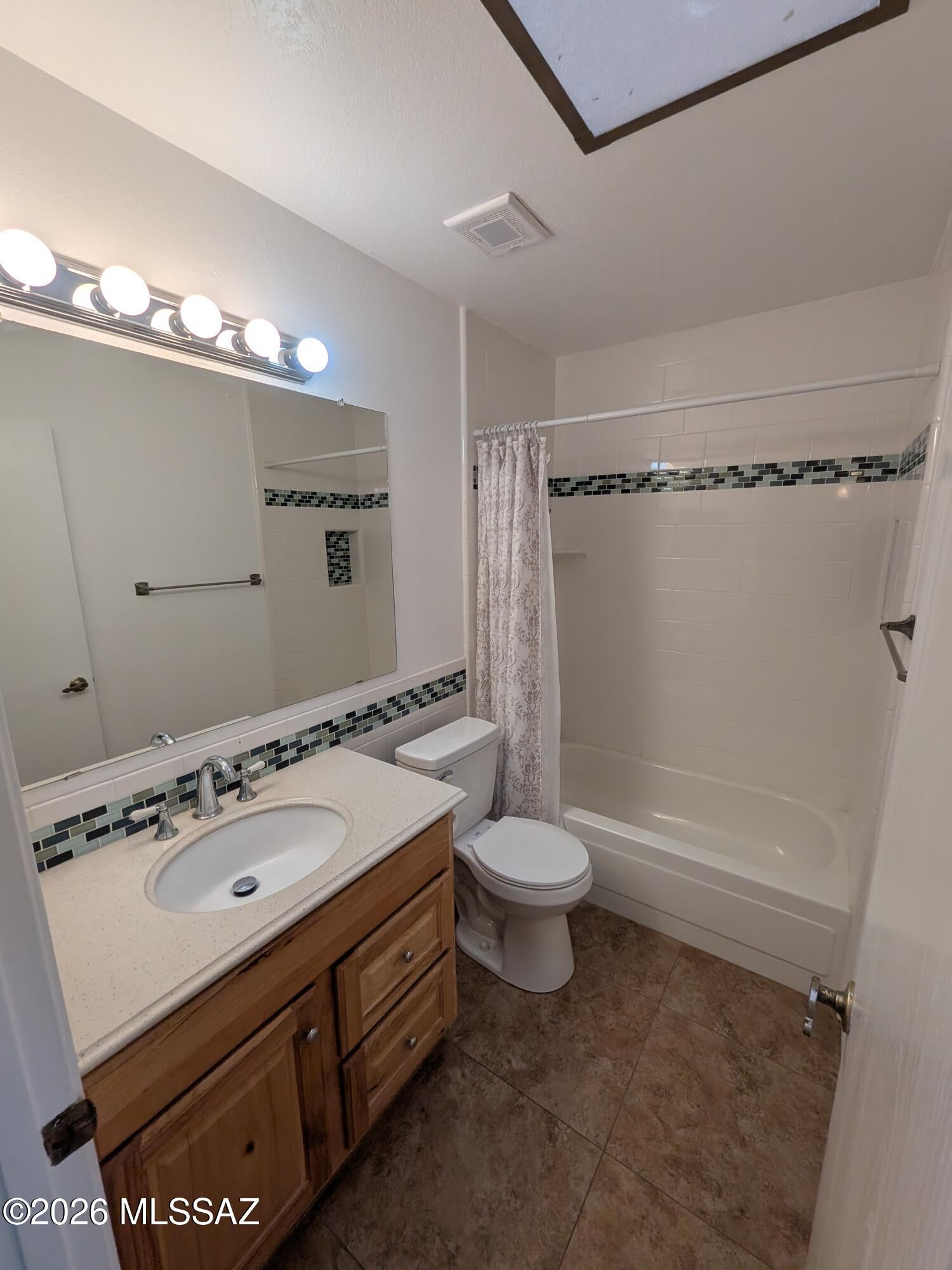 Raintree (1-124) - Residential Lease