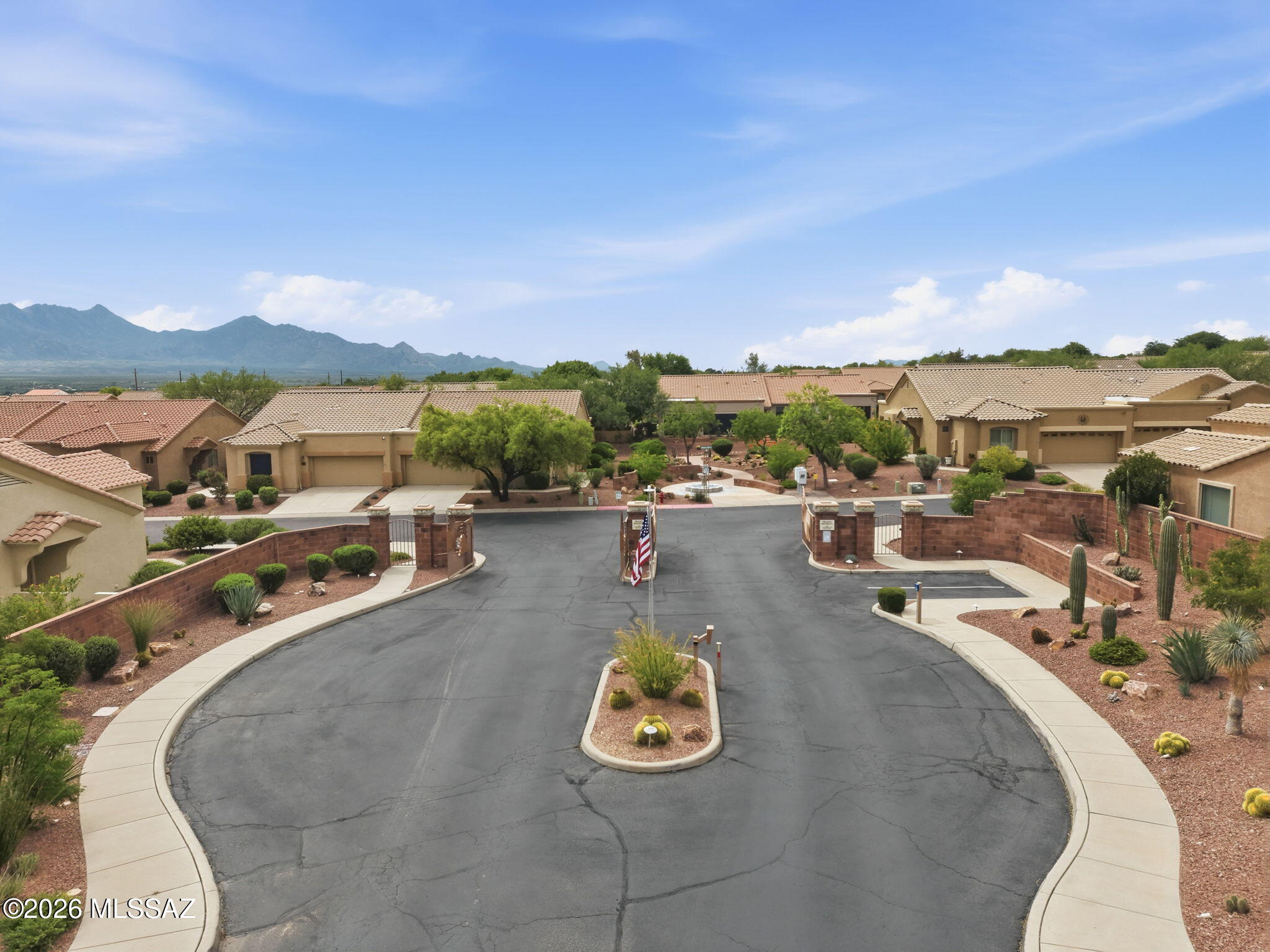 Las Campanas Village (1-111) - Residential