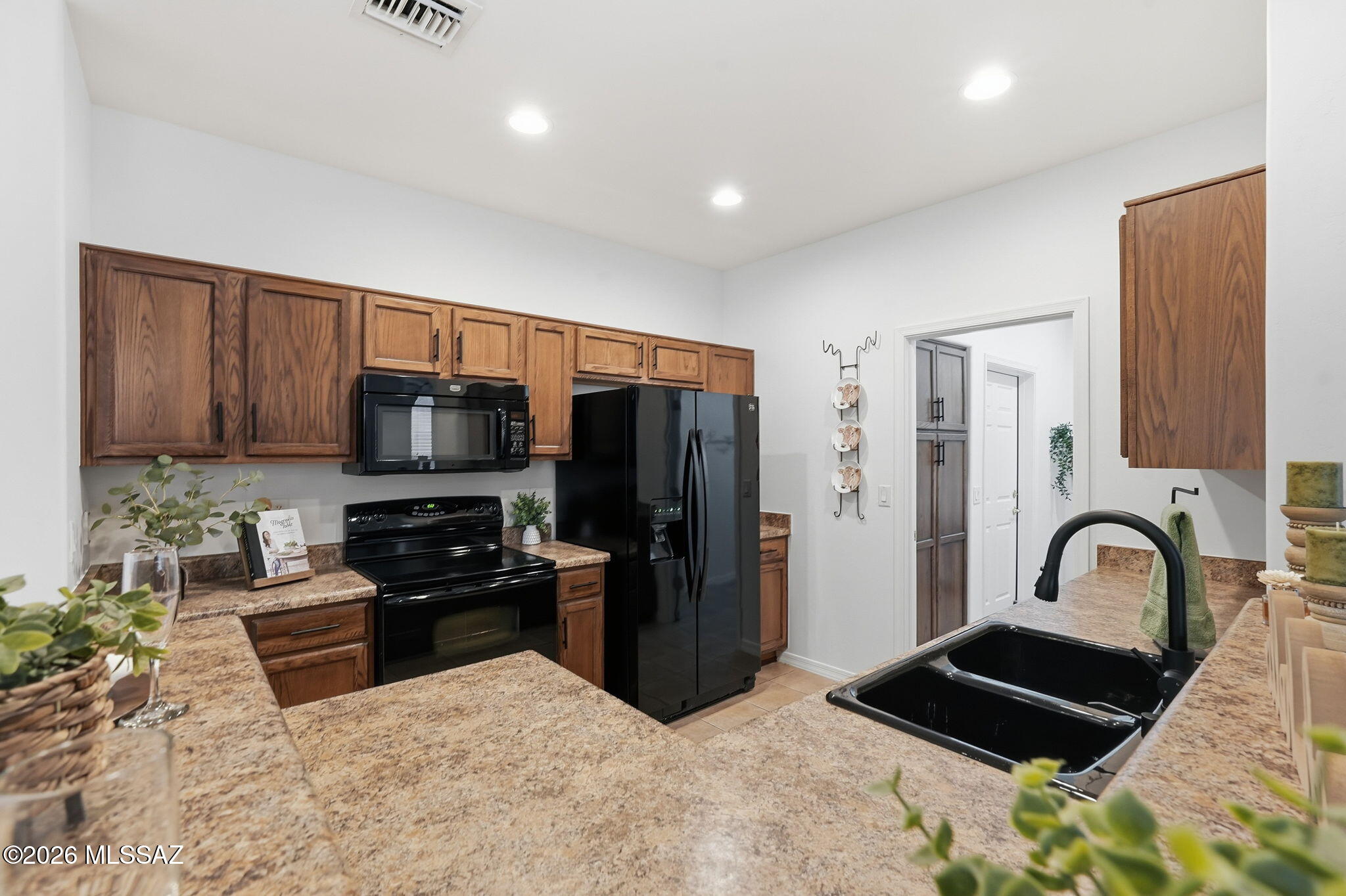 Las Campanas Village (1-111) - Residential