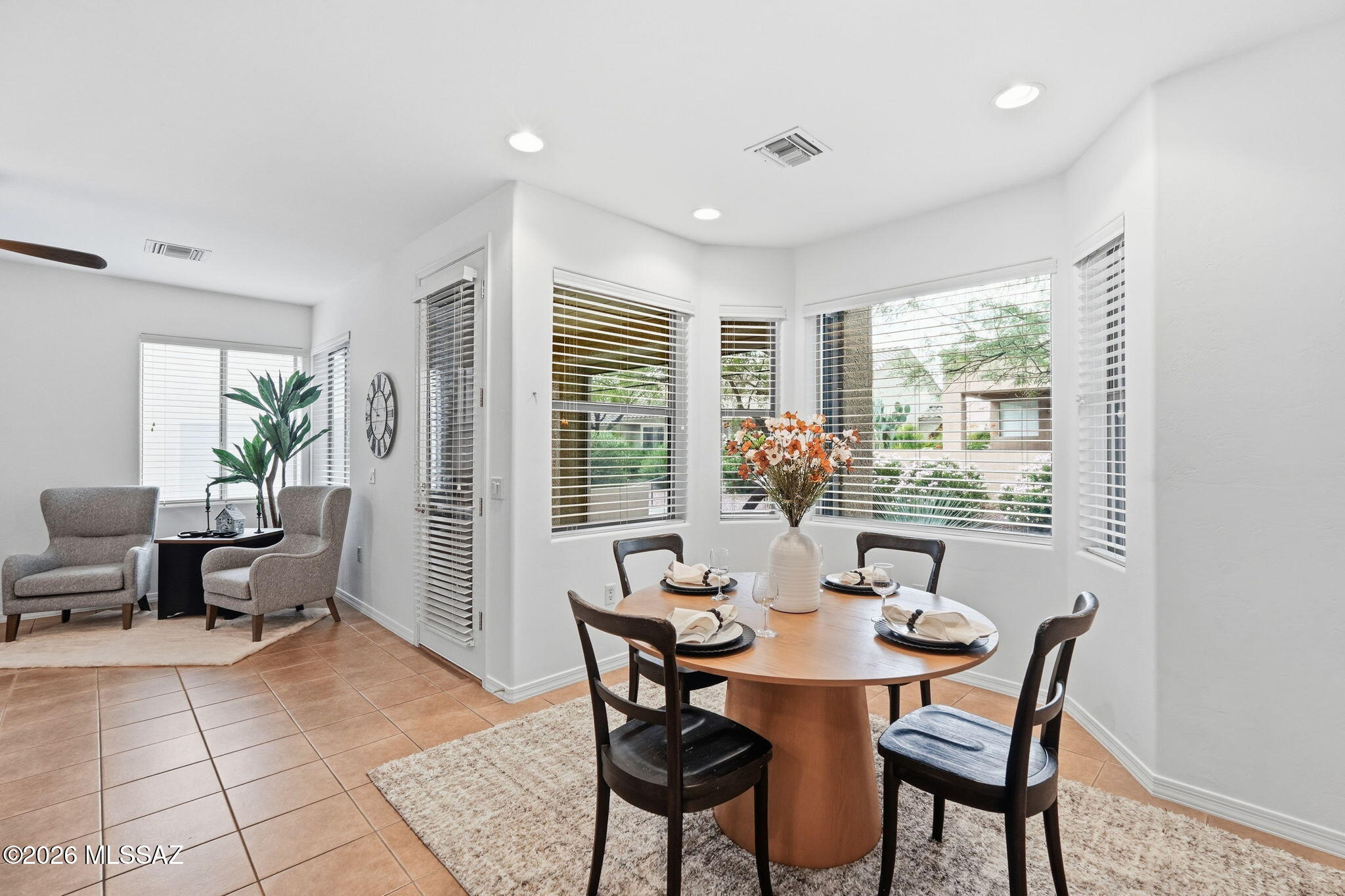 Las Campanas Village (1-111) - Residential