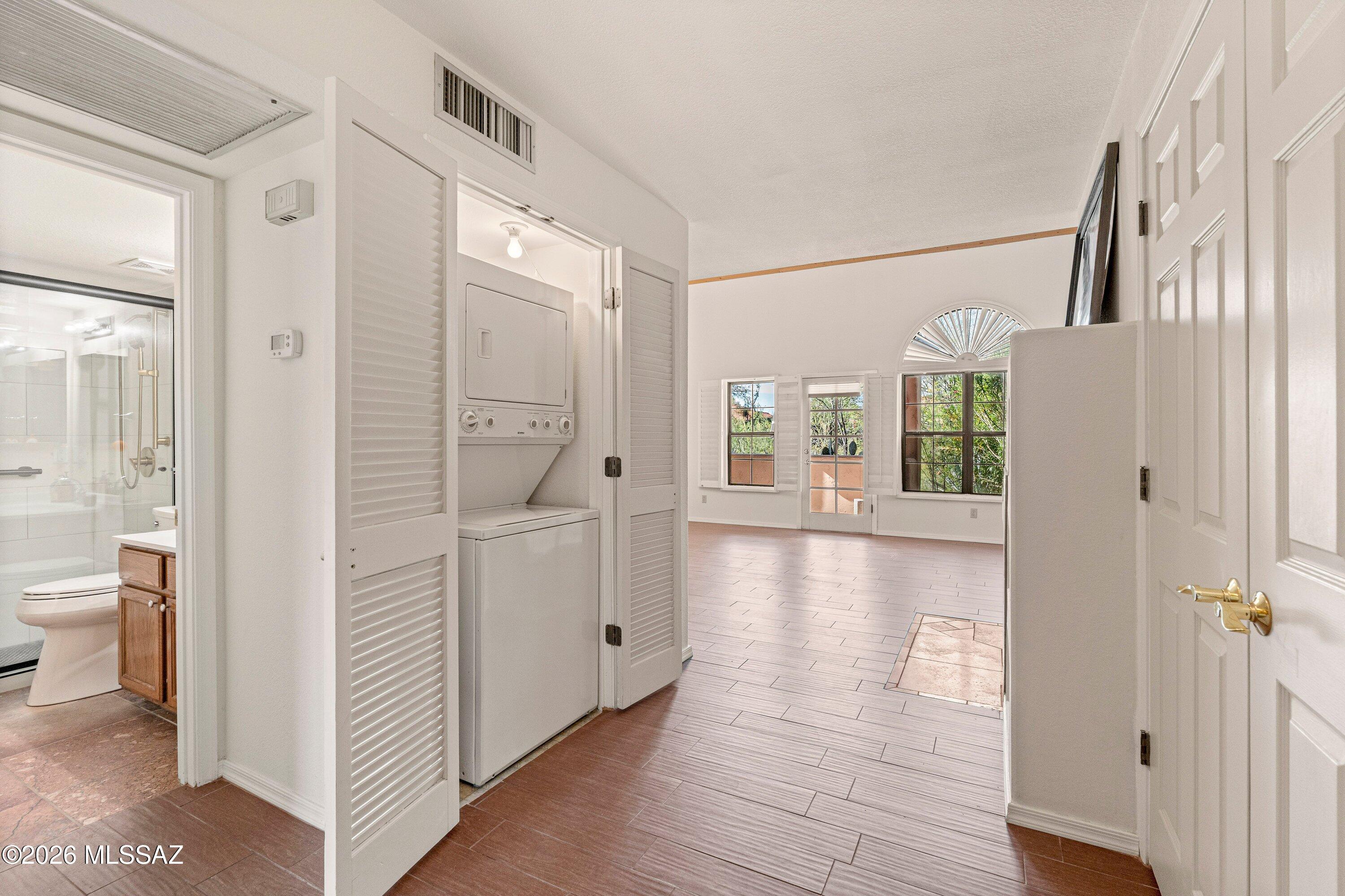 Ventana De Sabino Villas (1-90) - Residential