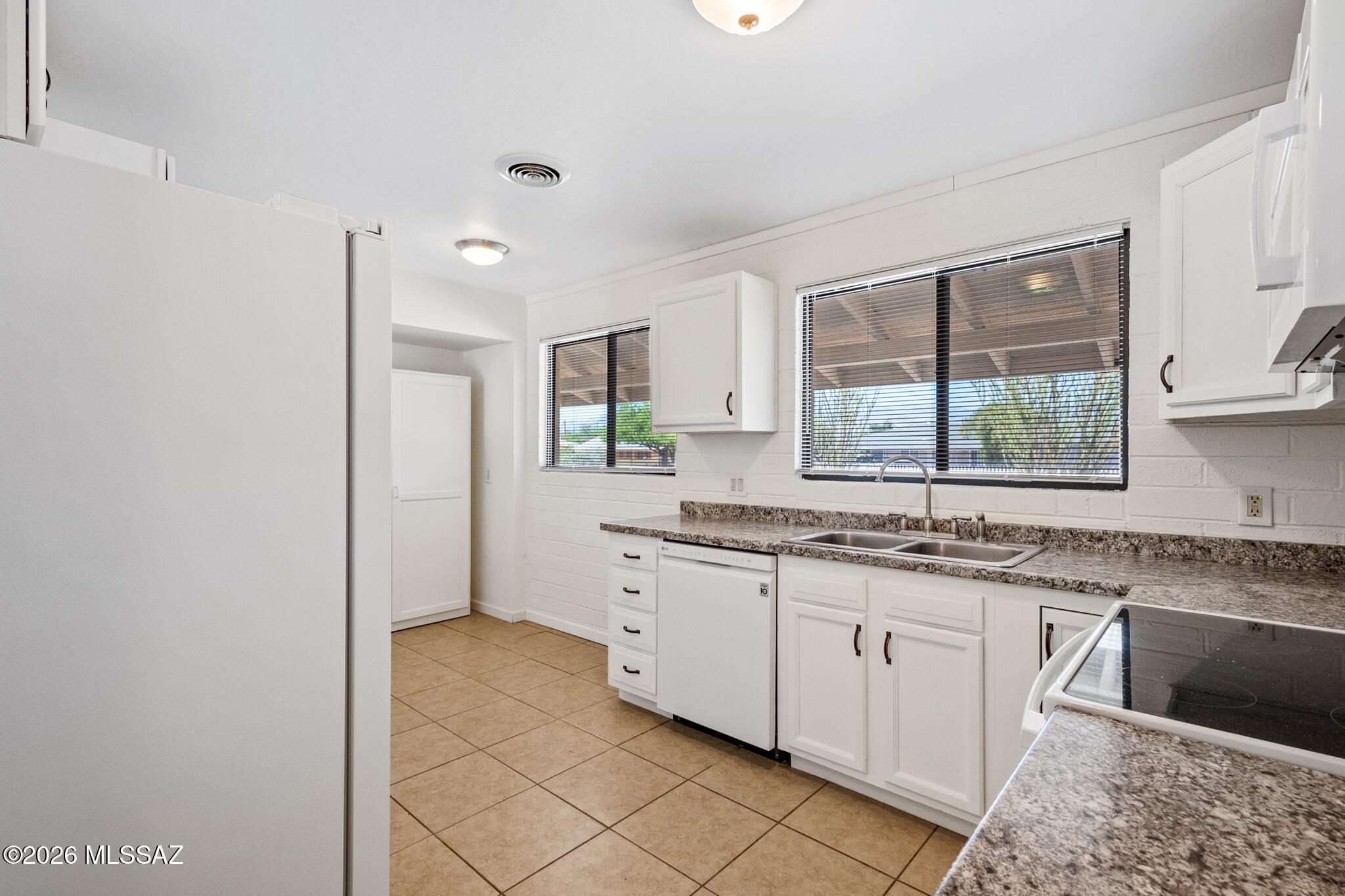 Miramonte Terr - Residential