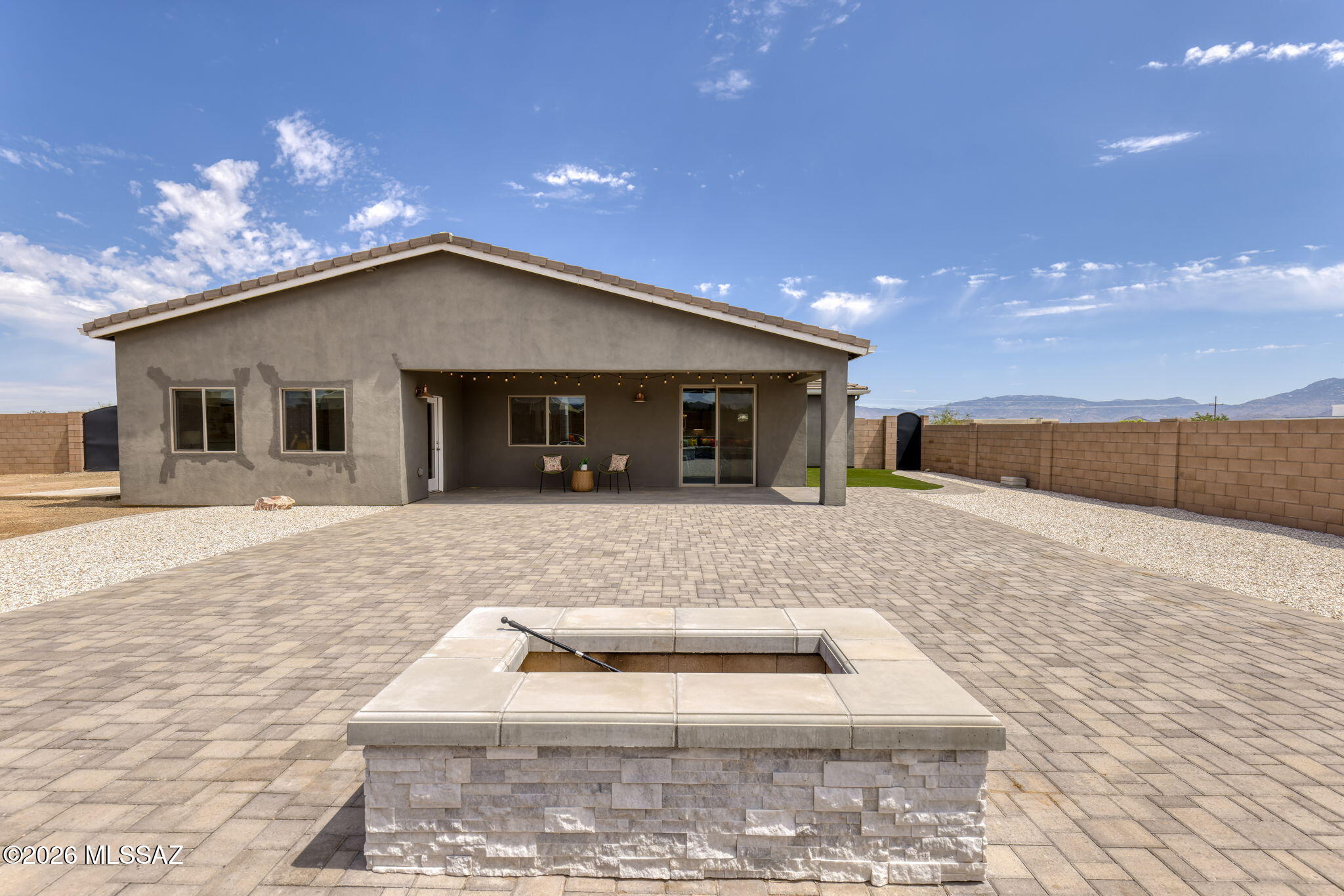 Whetstones Shadows - Residential