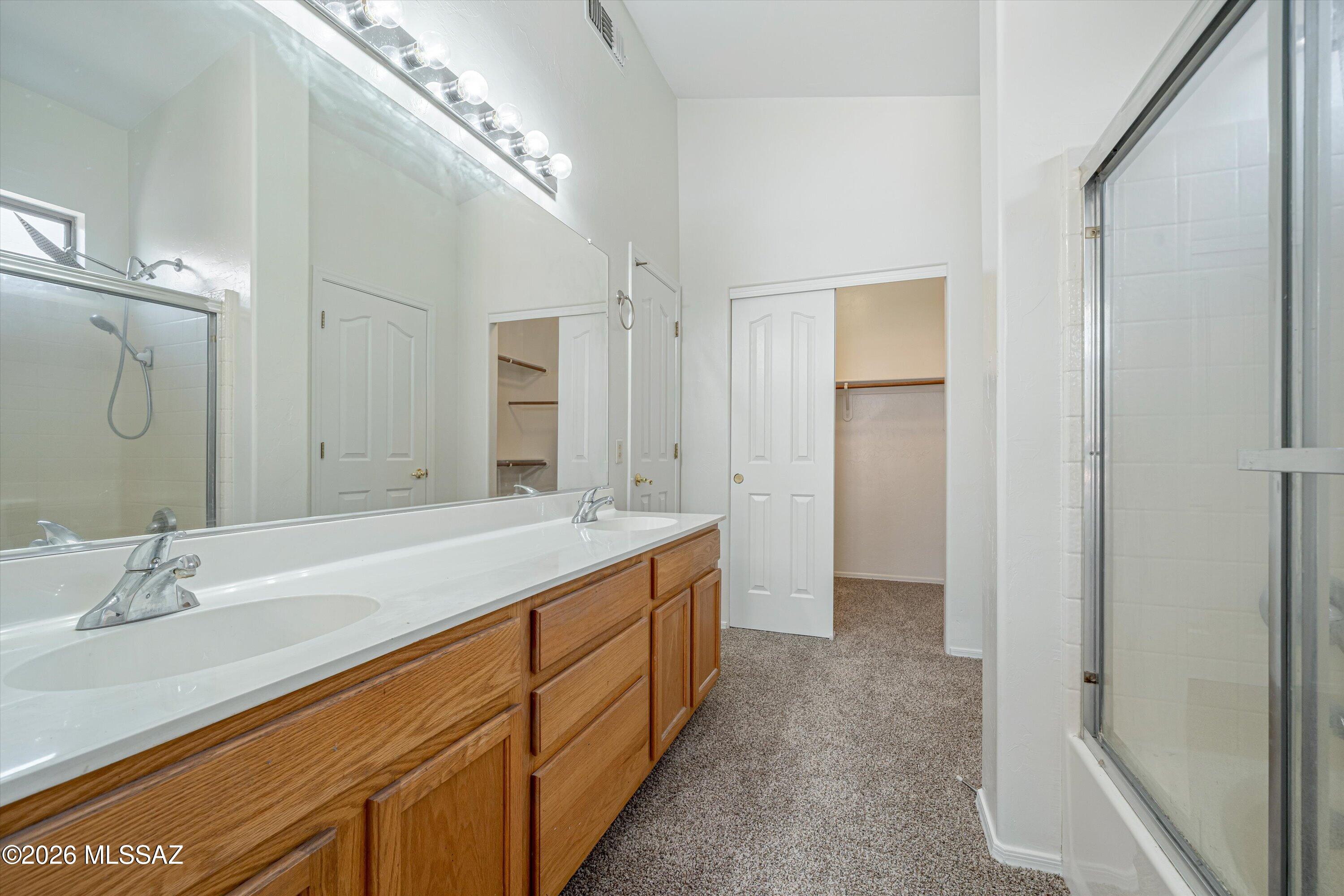 Silverbell Place (1-153) - Residential