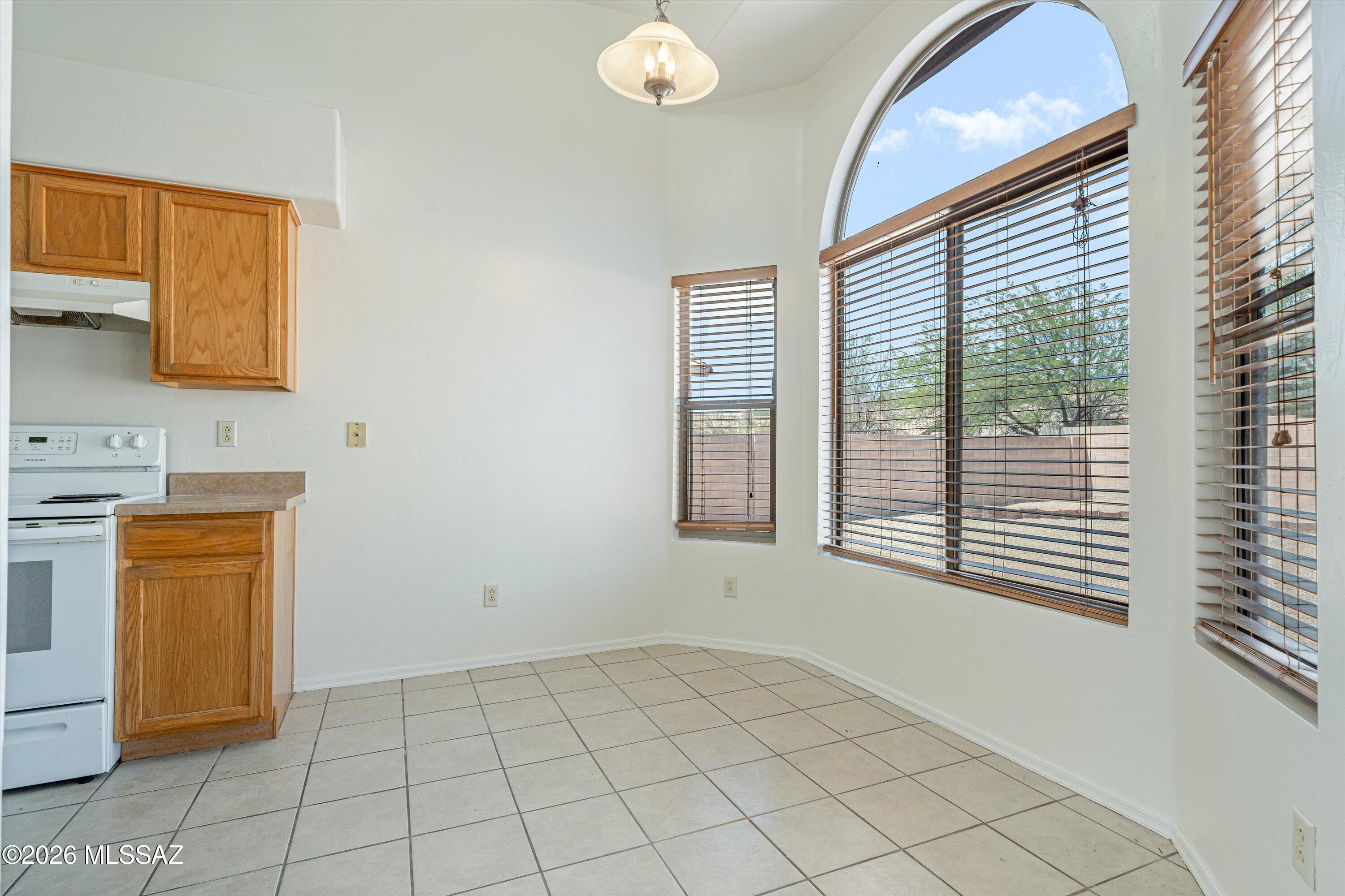 Silverbell Place (1-153) - Residential