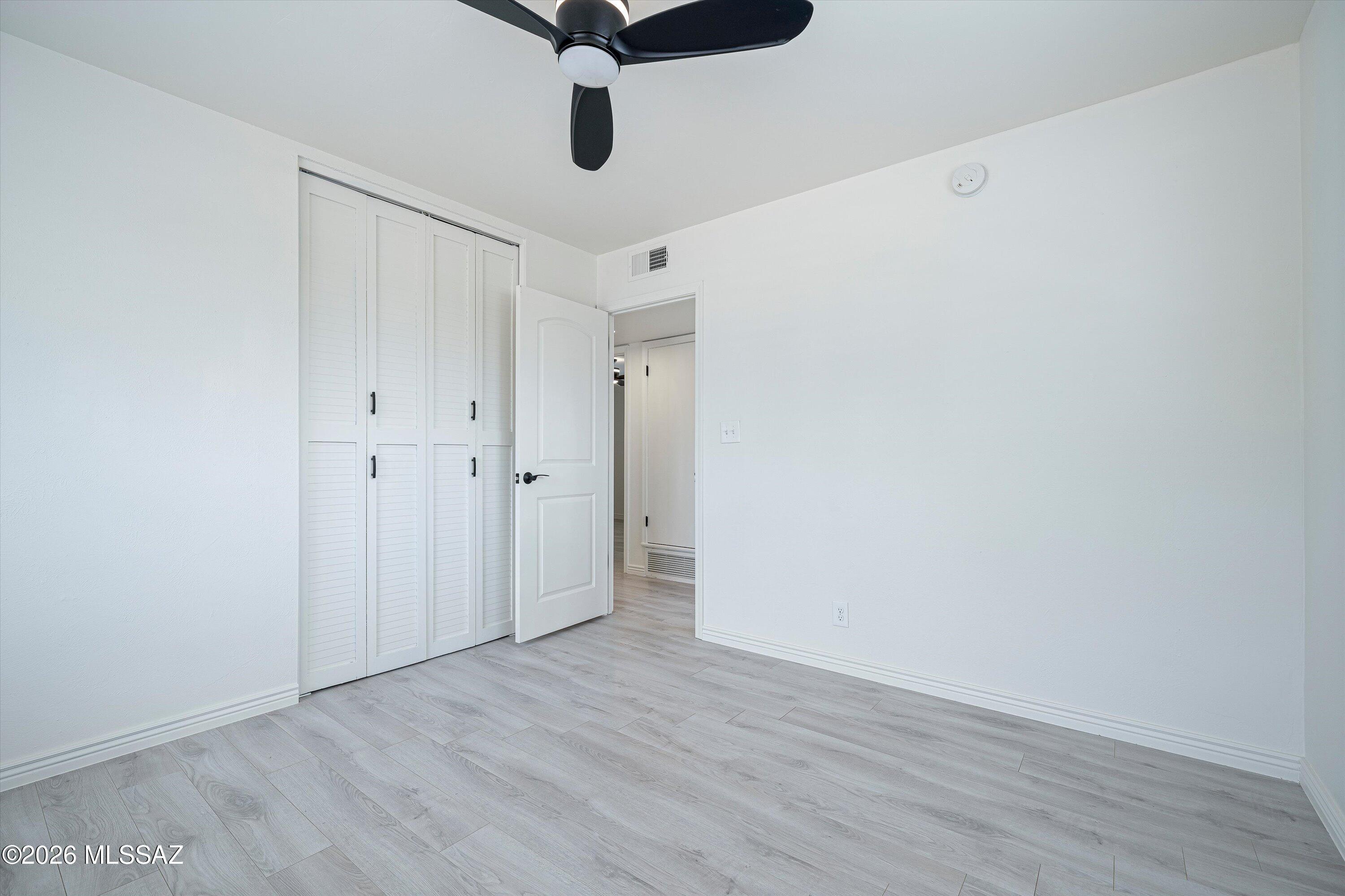 Sherwood Village Terrace (547-571) - Residential