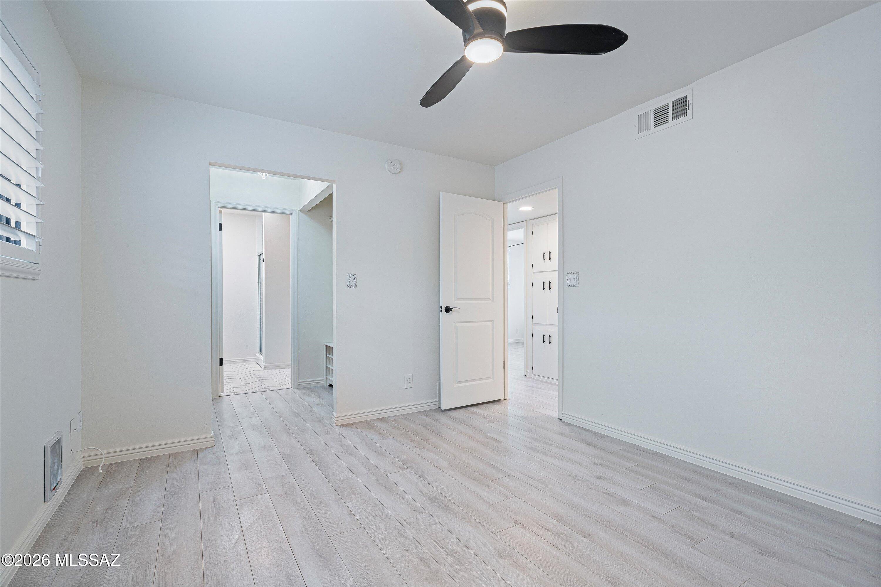 Sherwood Village Terrace (547-571) - Residential