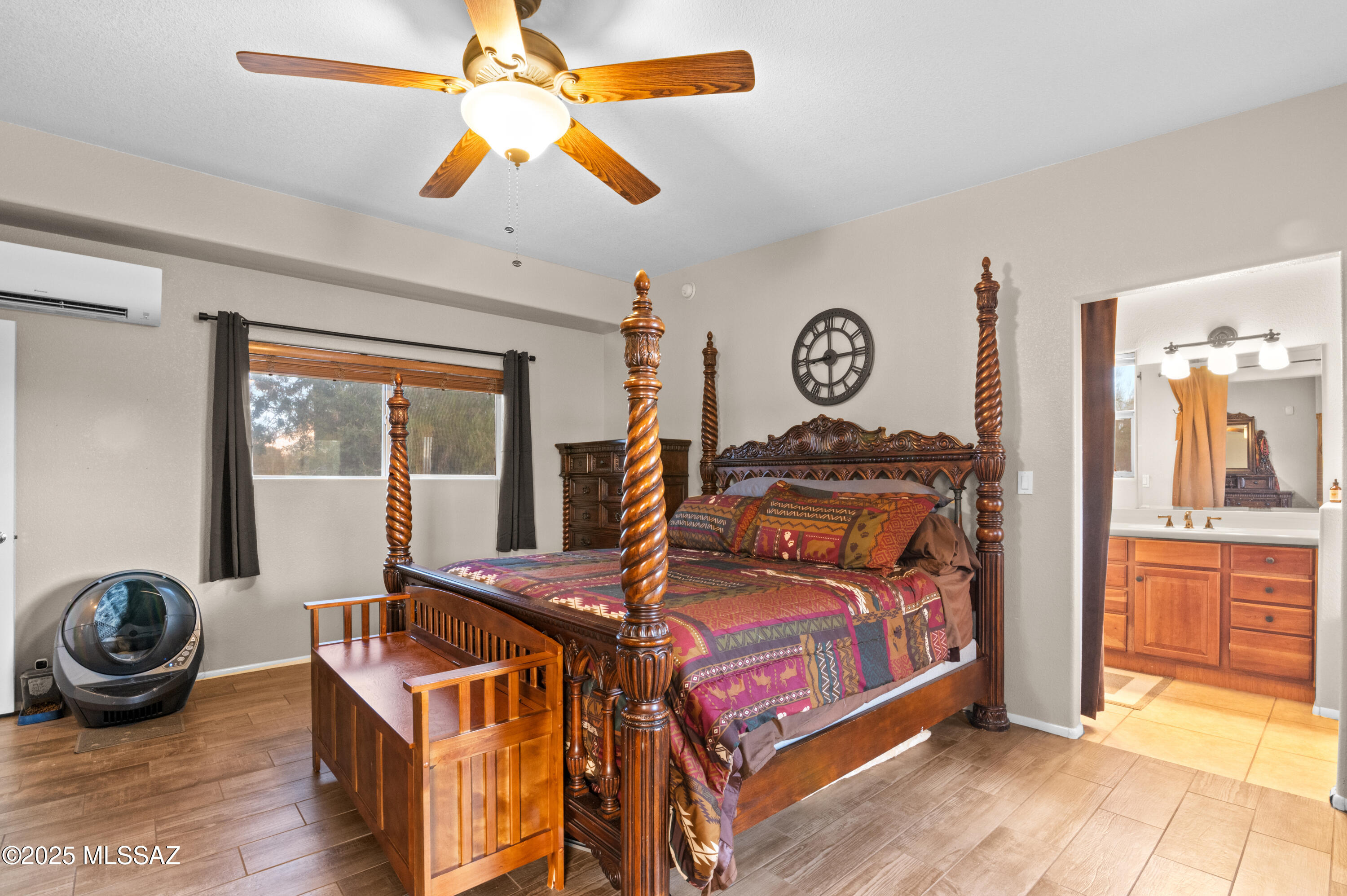 Casas Adobes Estates (541-618) - Residential