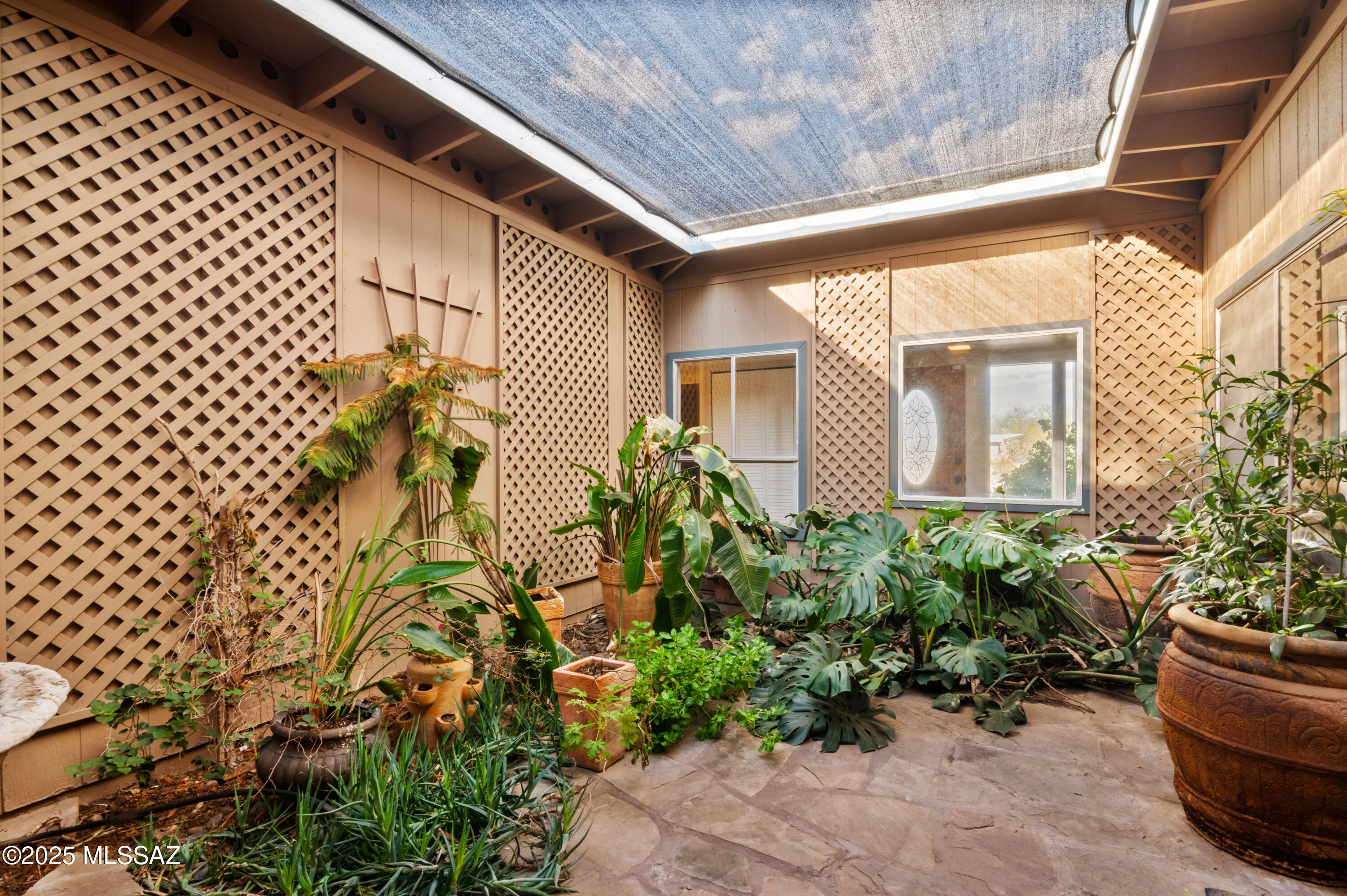 Casas Adobes Estates (541-618) - Residential