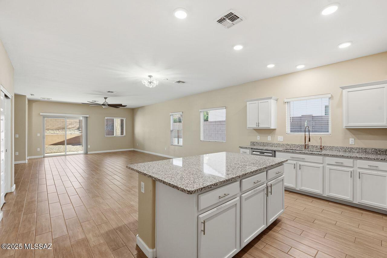 New Tucson Unit NO. 5 (1-312) - Residential
