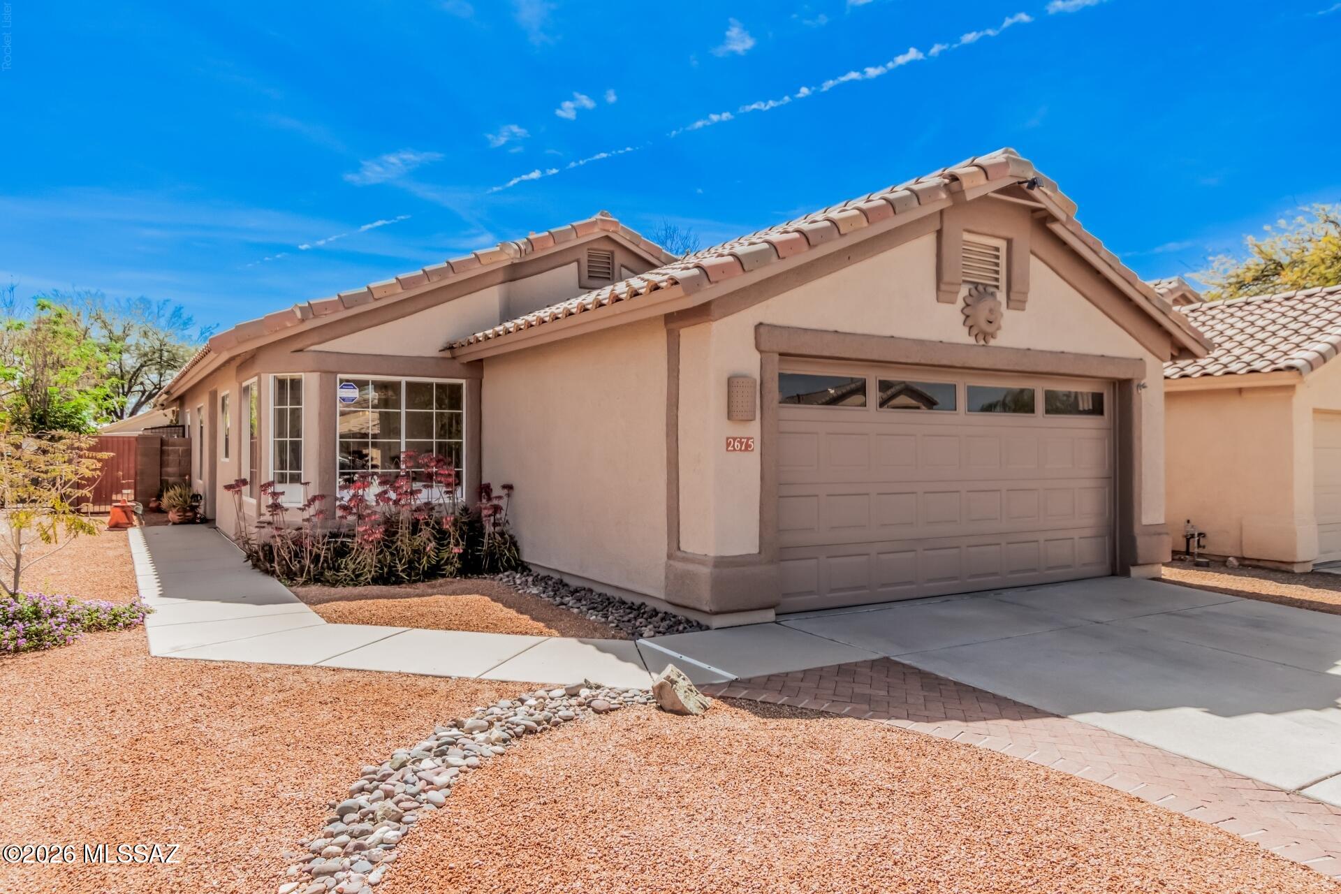 Bluffs (The) 2 - Residential Lease