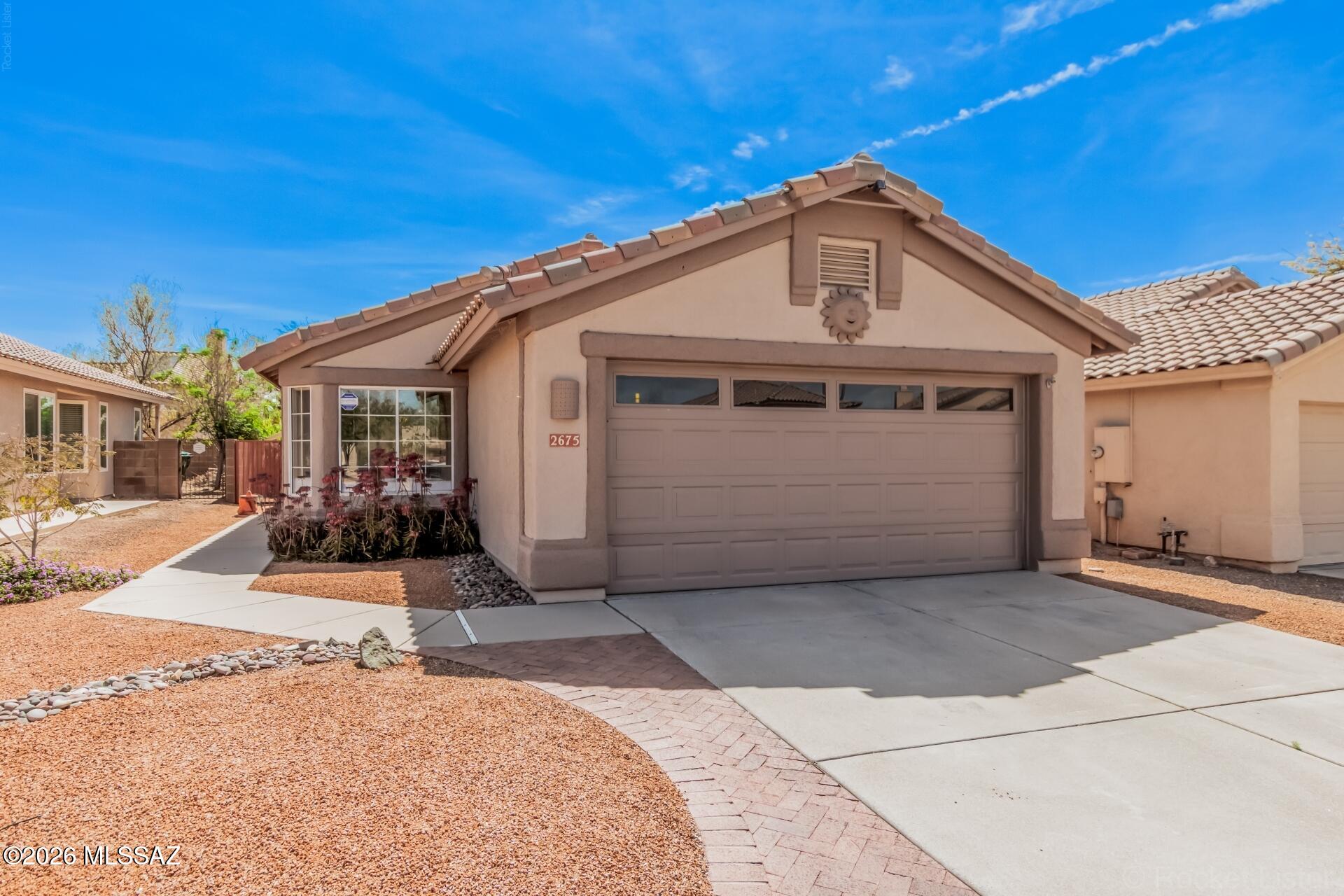 Bluffs (The) 2 - Residential Lease