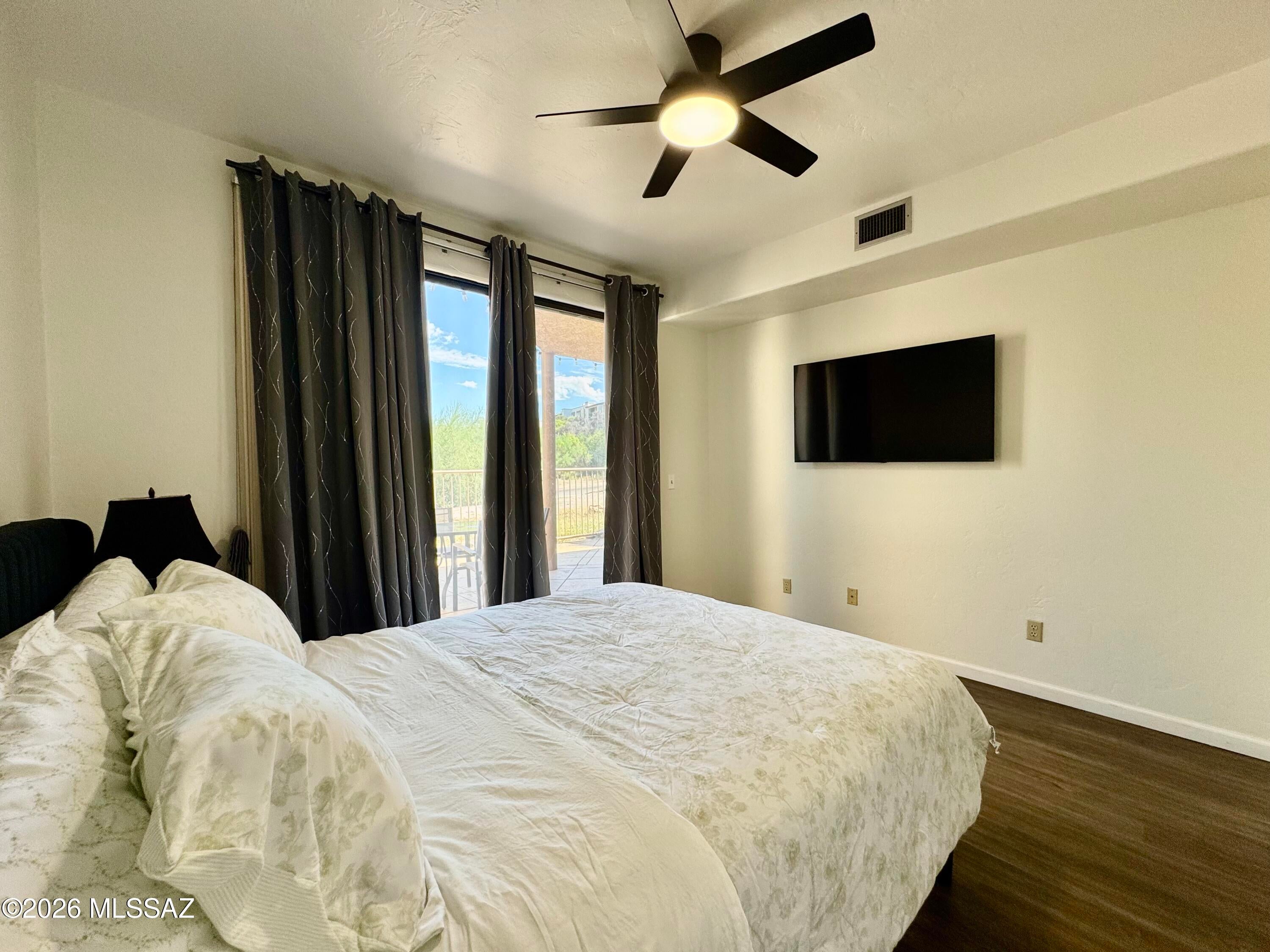 Dakotah Hills Condominium - Residential Lease