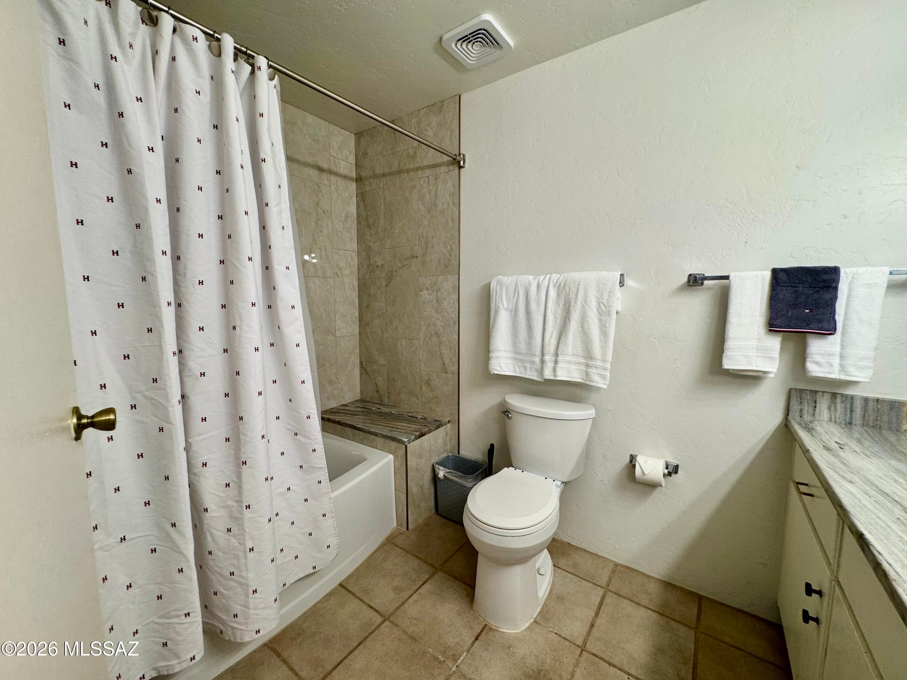 Dakotah Hills Condominium - Residential Lease