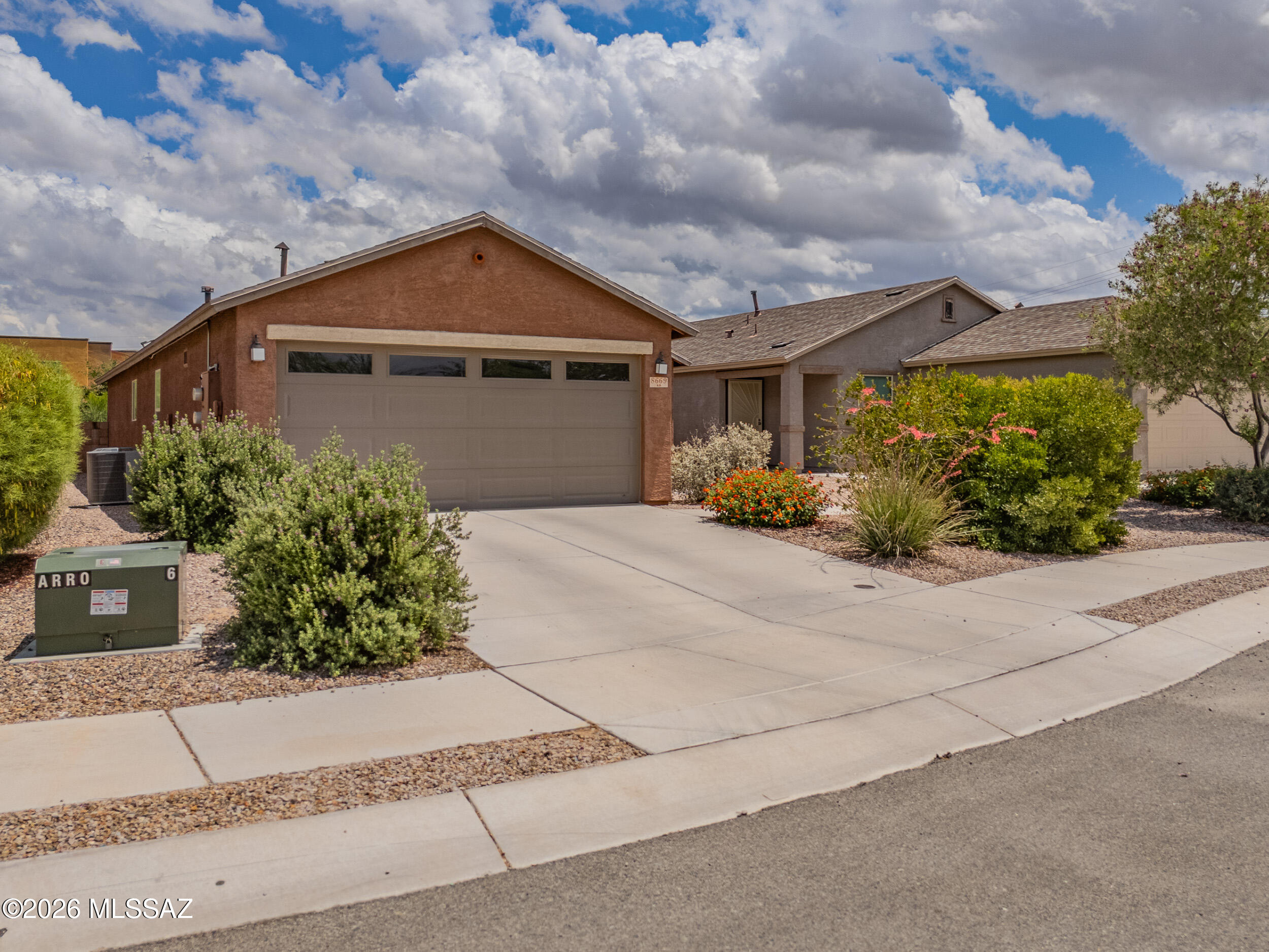 Arroyo Reserve - Residential