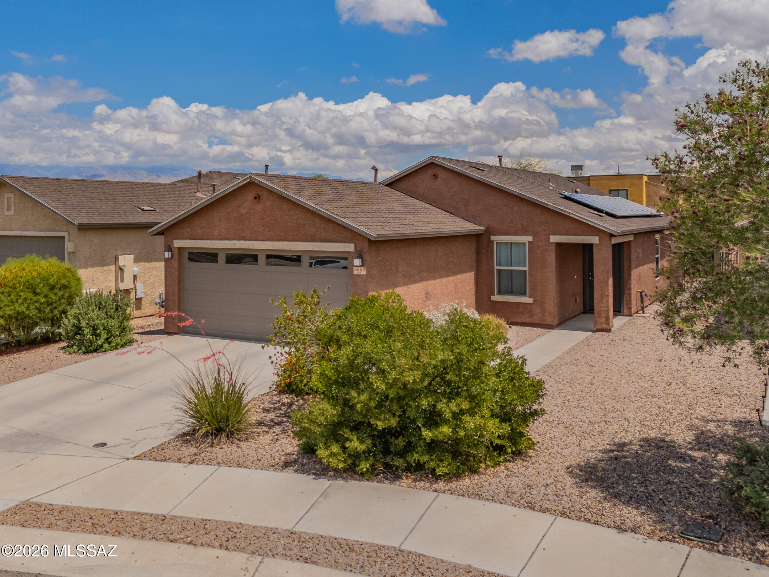 Arroyo Reserve - Residential