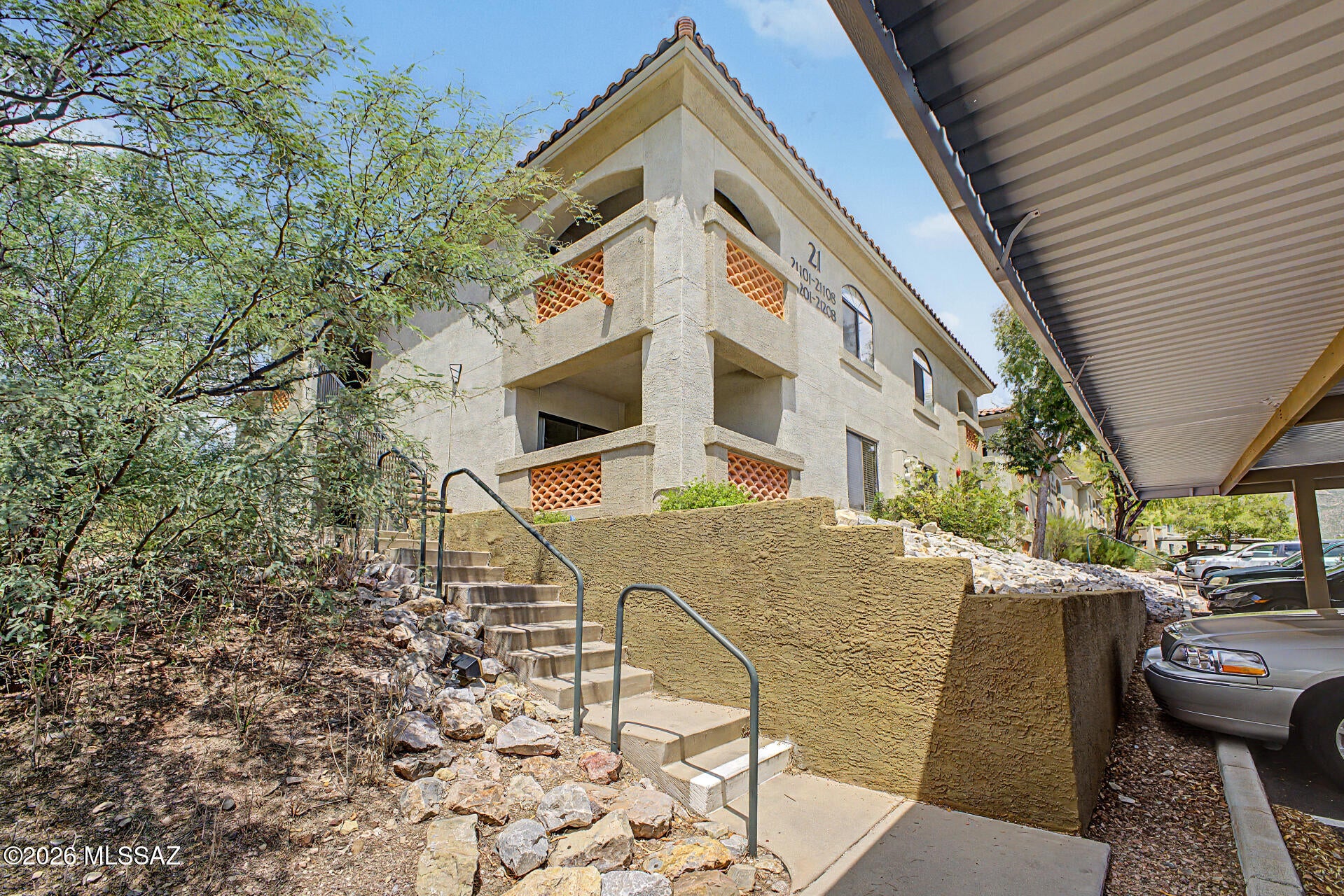 Veranda at Ventana Condominiums - Residential