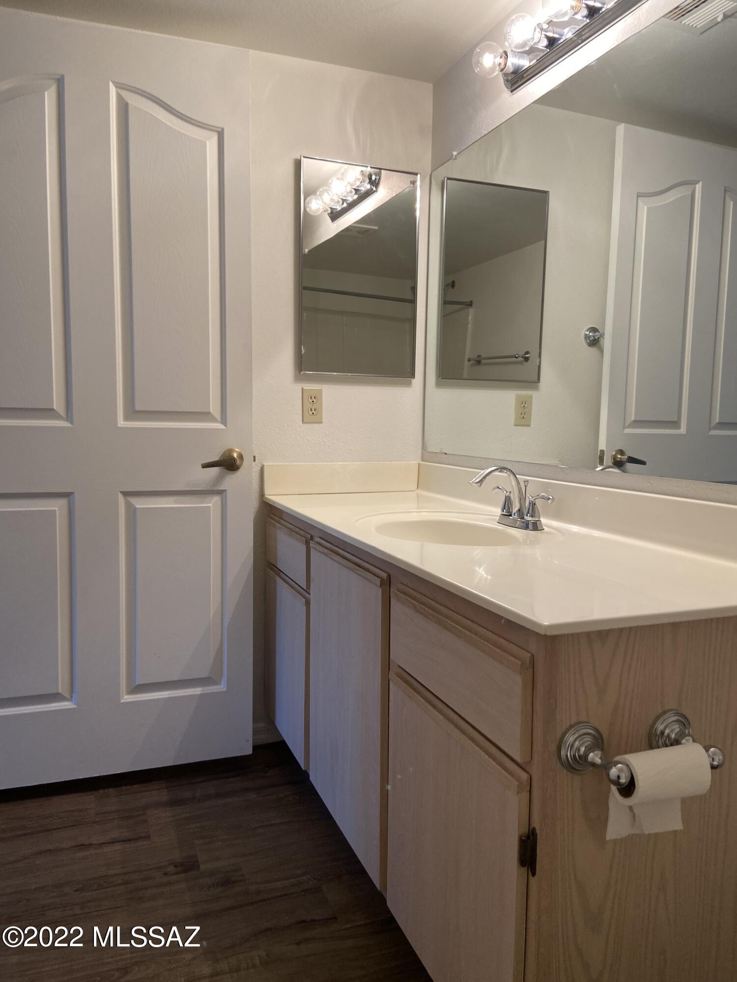 Veranda at Ventana Condominiums - Residential Lease