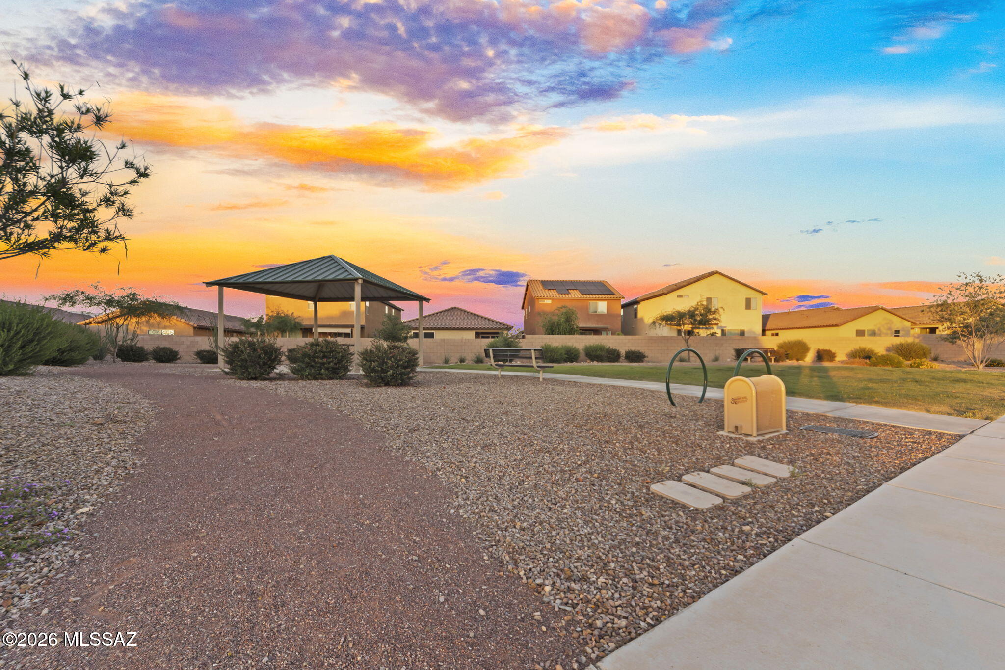 Bella Tierra - Residential