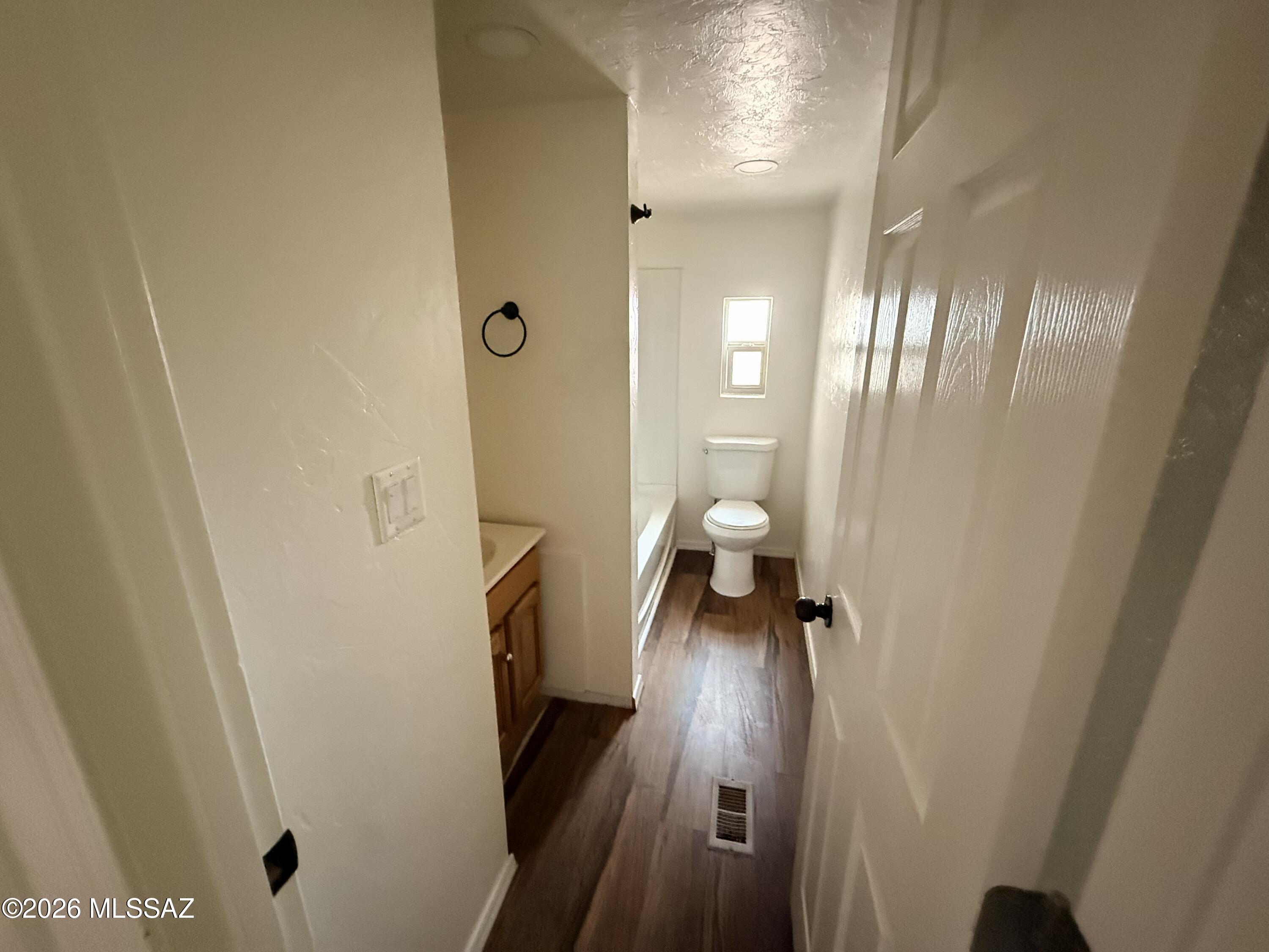 J Six Ranchettes 1 - Residential