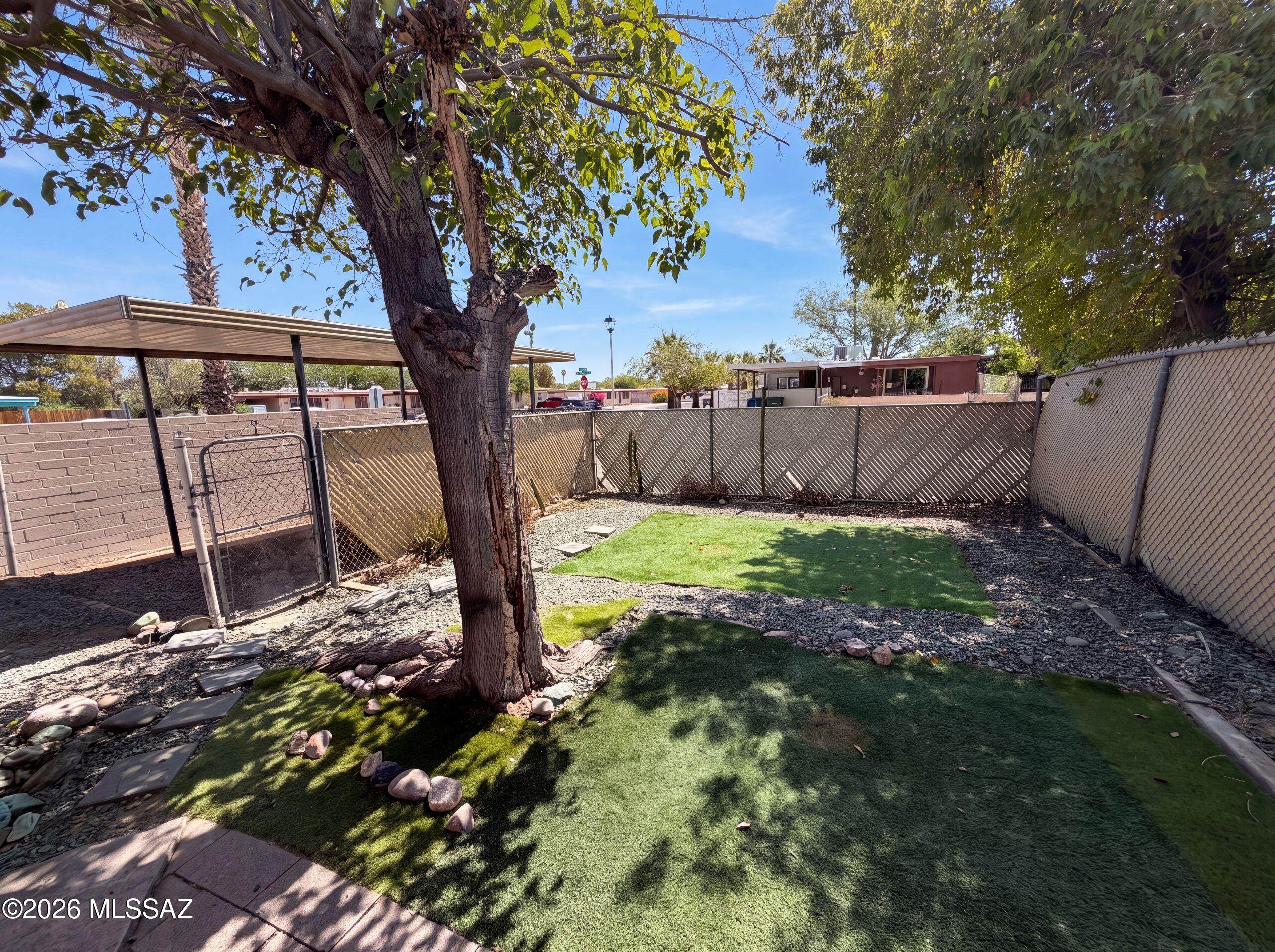 Palm Grove Clusters (186-349, 543) - Residential