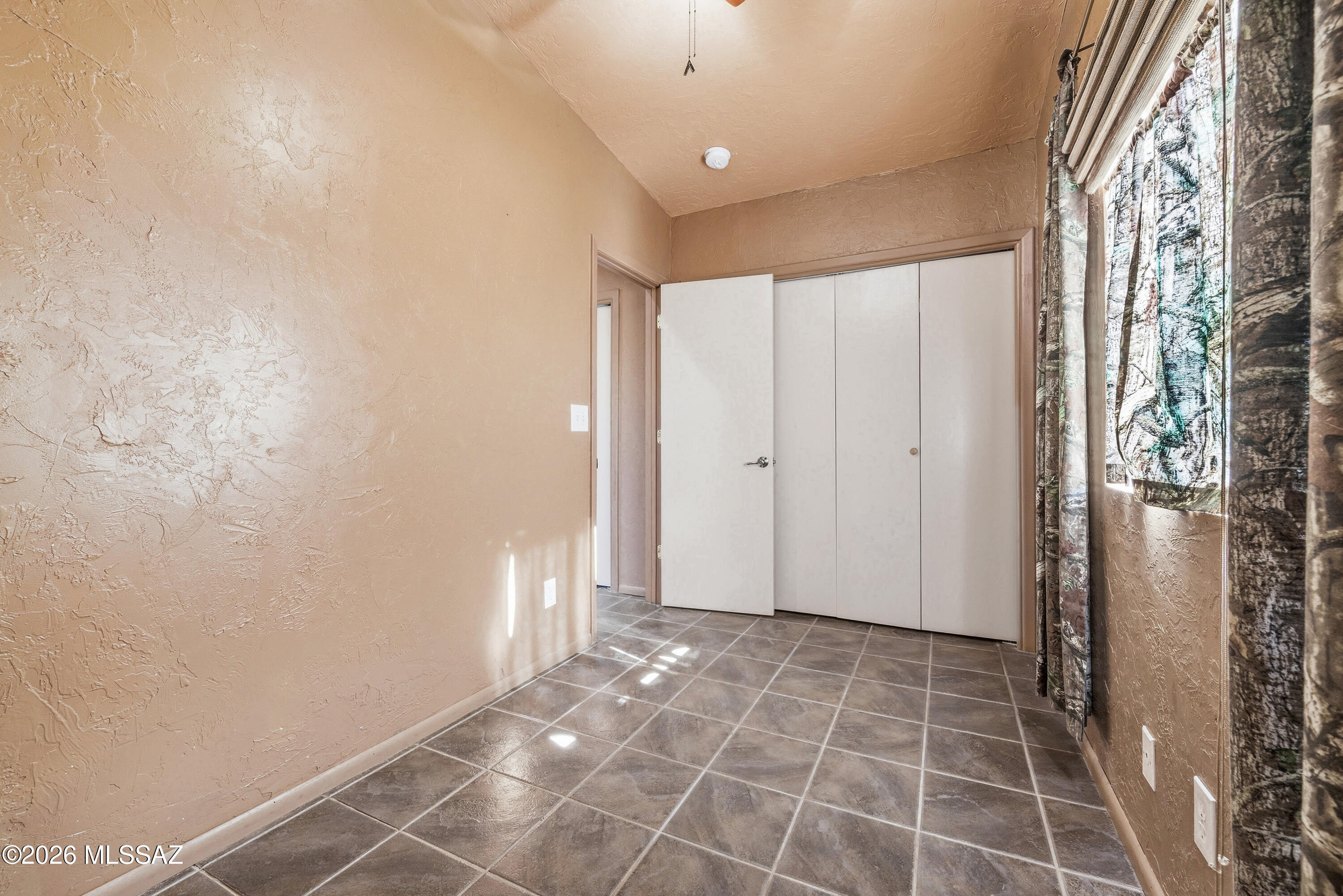 J Six Ranchettes 6 - Residential