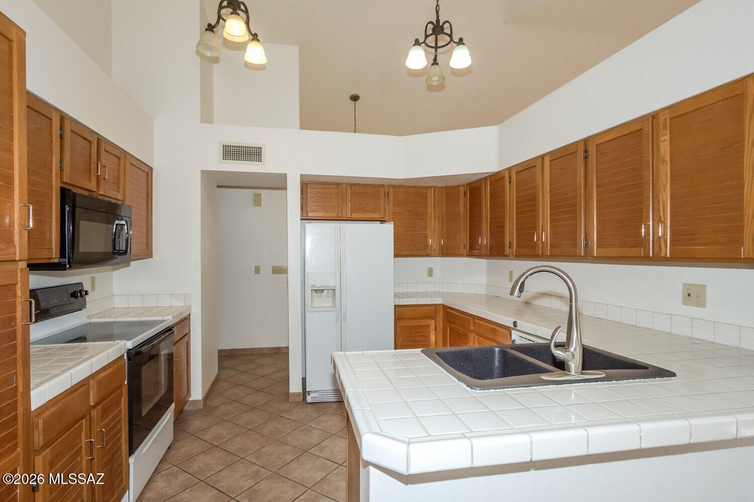 Linda Vista Estates(1-563) - Residential Lease