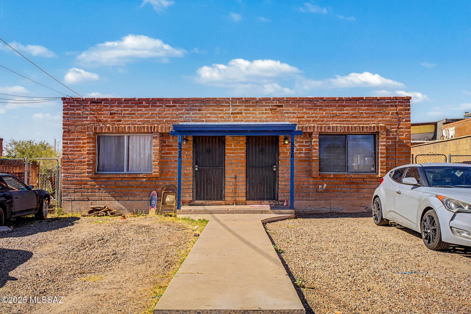 prime investment opportunity in one of tucson's fastest growing areas! this fully rented duplex offers long-term tenants already in place, making it the perfect turnkey addition to any portfolio. each unit has been well maintained and provides strong rental appeal in a high-demand location close to shopping, dining, schools, and major employers. whether you're a seasoned investor or looking to start building wealth through real estate, this income-producing property delivers stability, convenience, and future upside potential as tucson continues to expand. don't miss your chance to secure a solid asset in a thriving market!