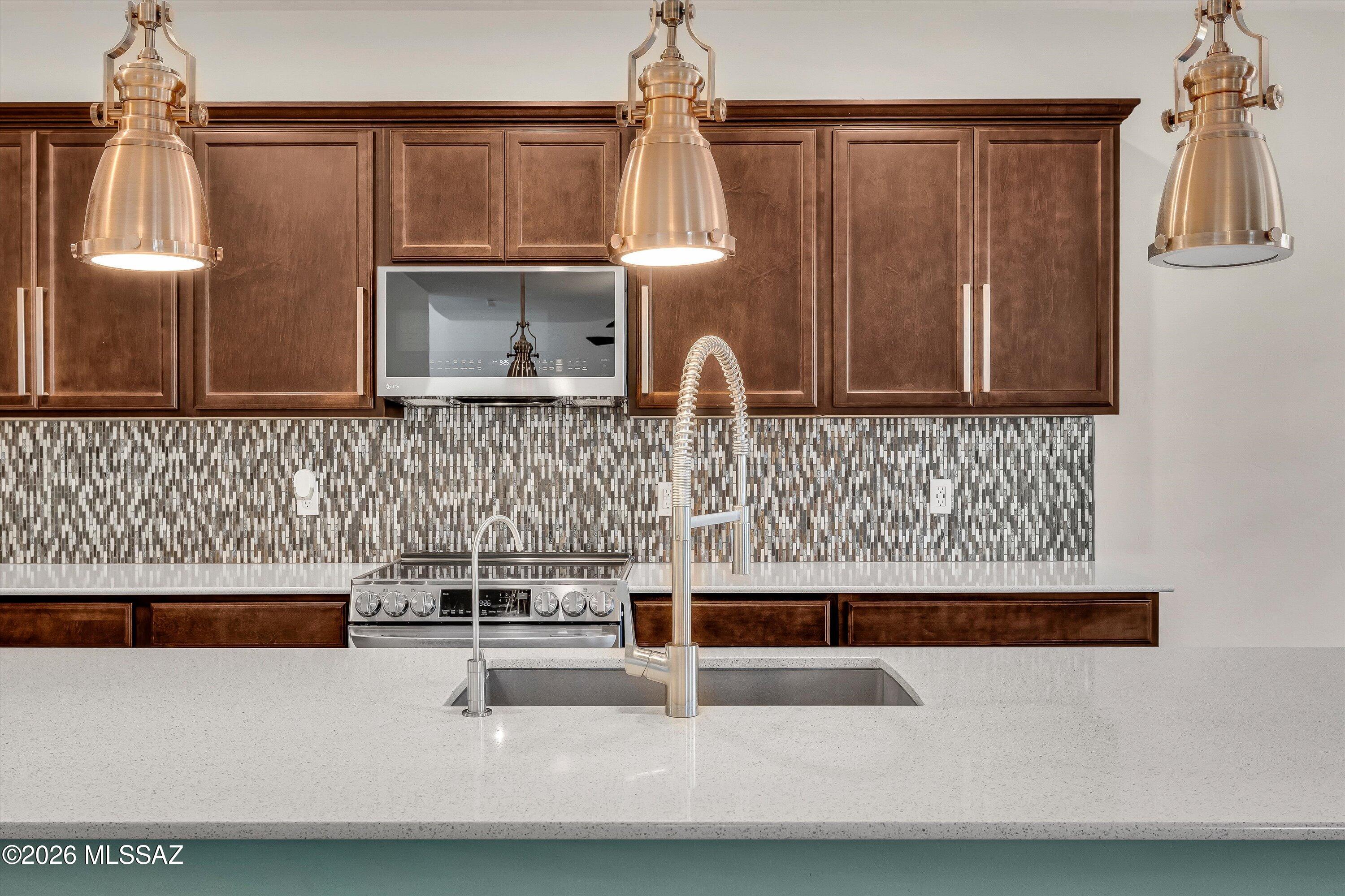 Mariposa Trail - Residential