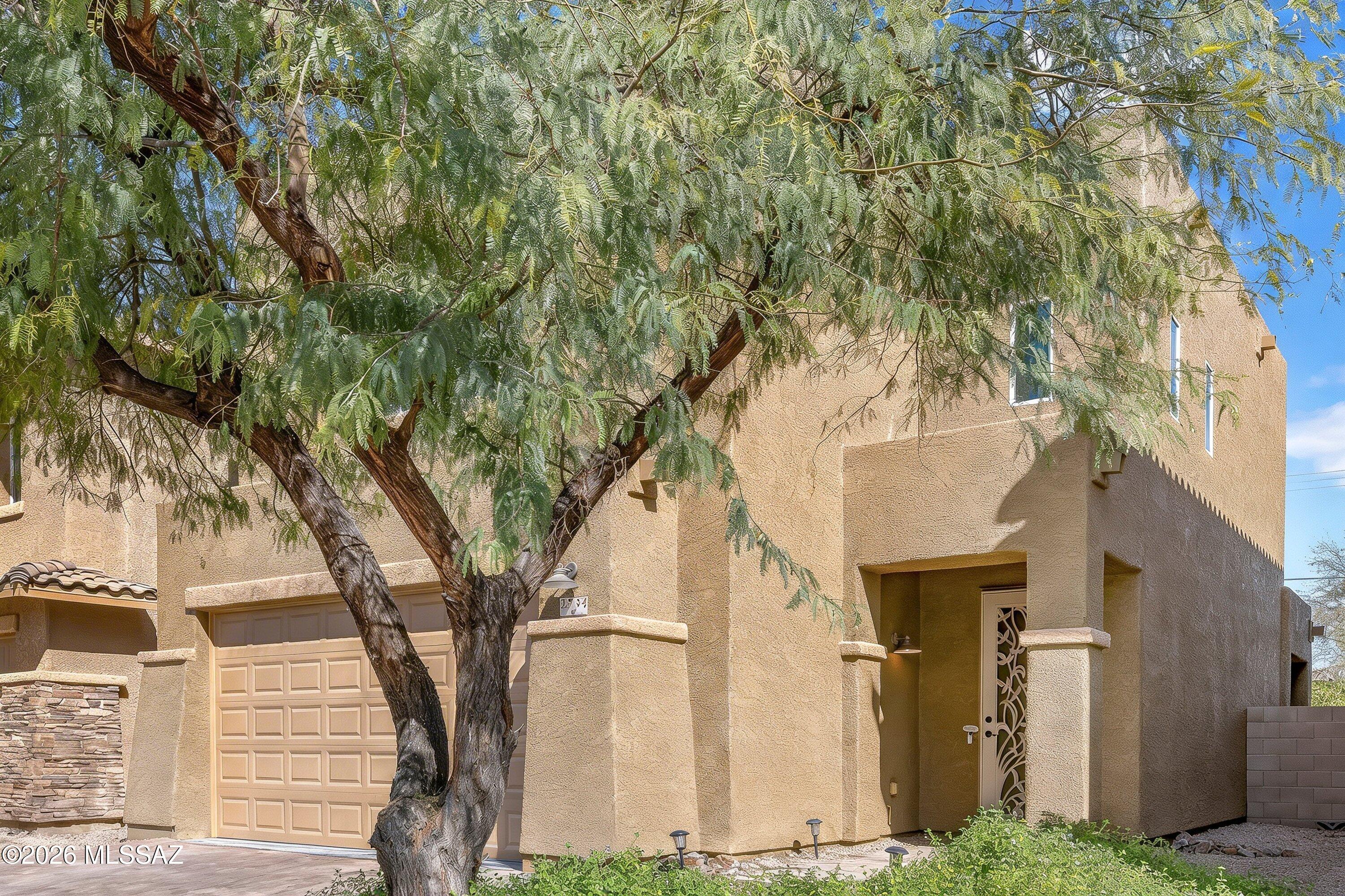 Mariposa Trail - Residential