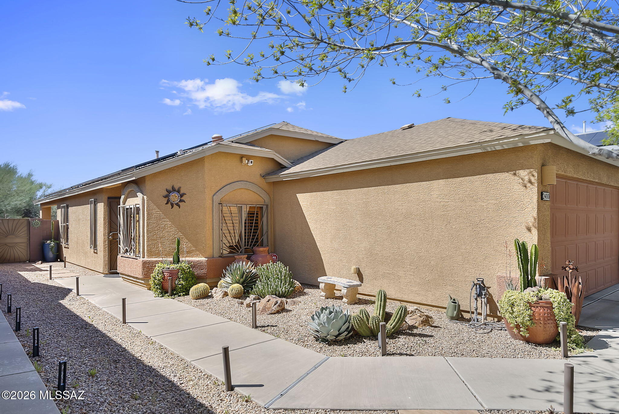 Tres Pueblos - Residential