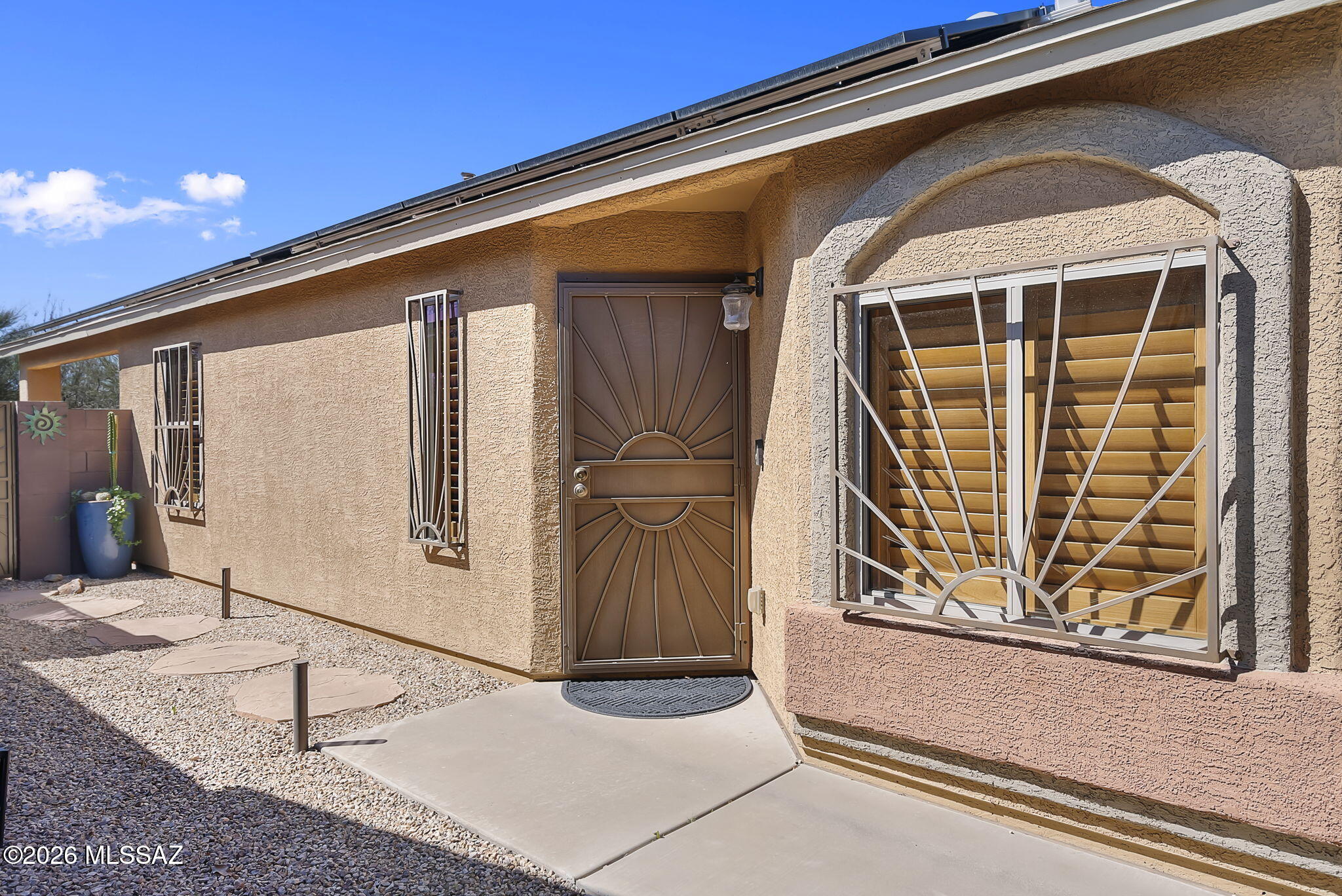 Tres Pueblos - Residential