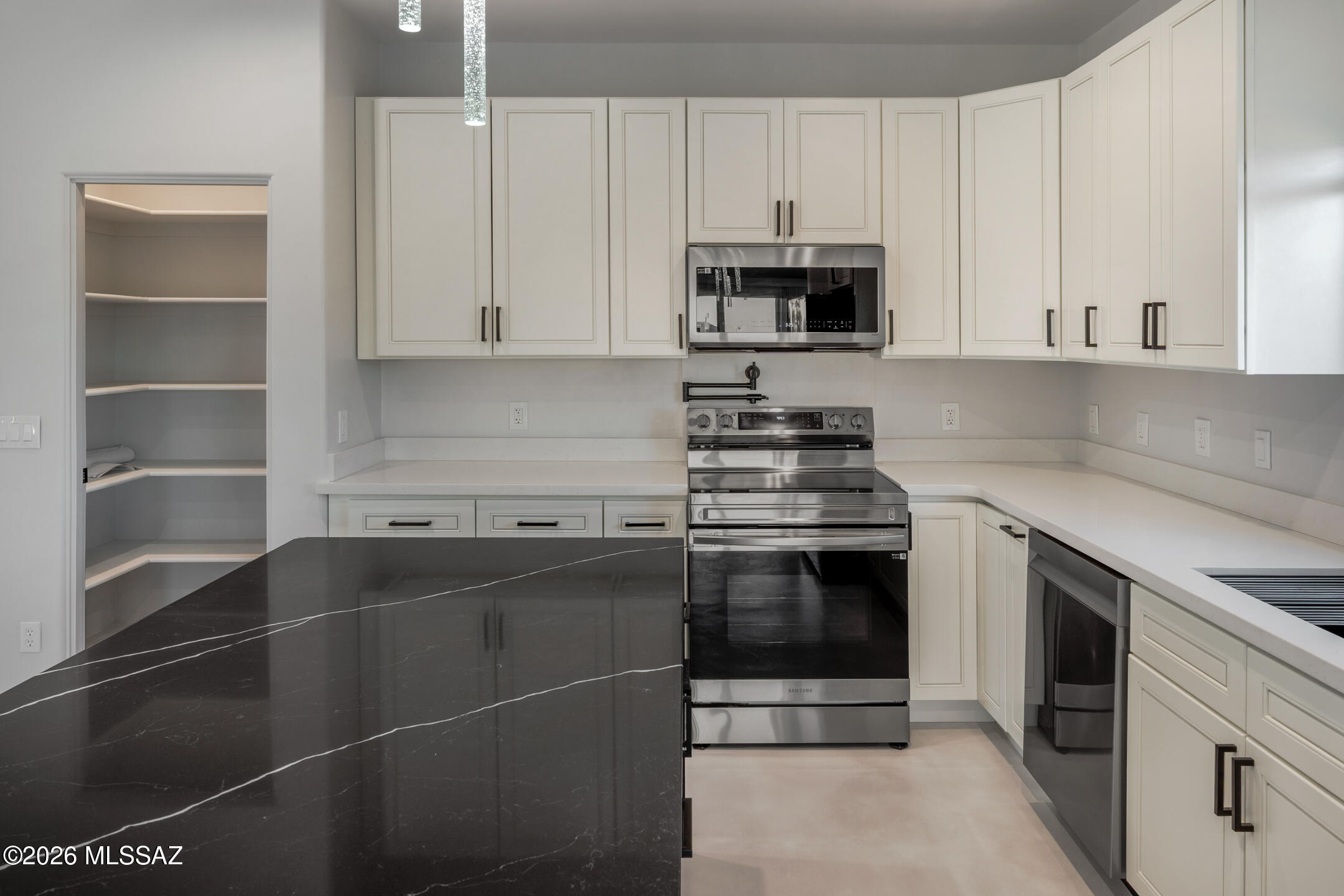 Rio Rico Estates 16 - Residential