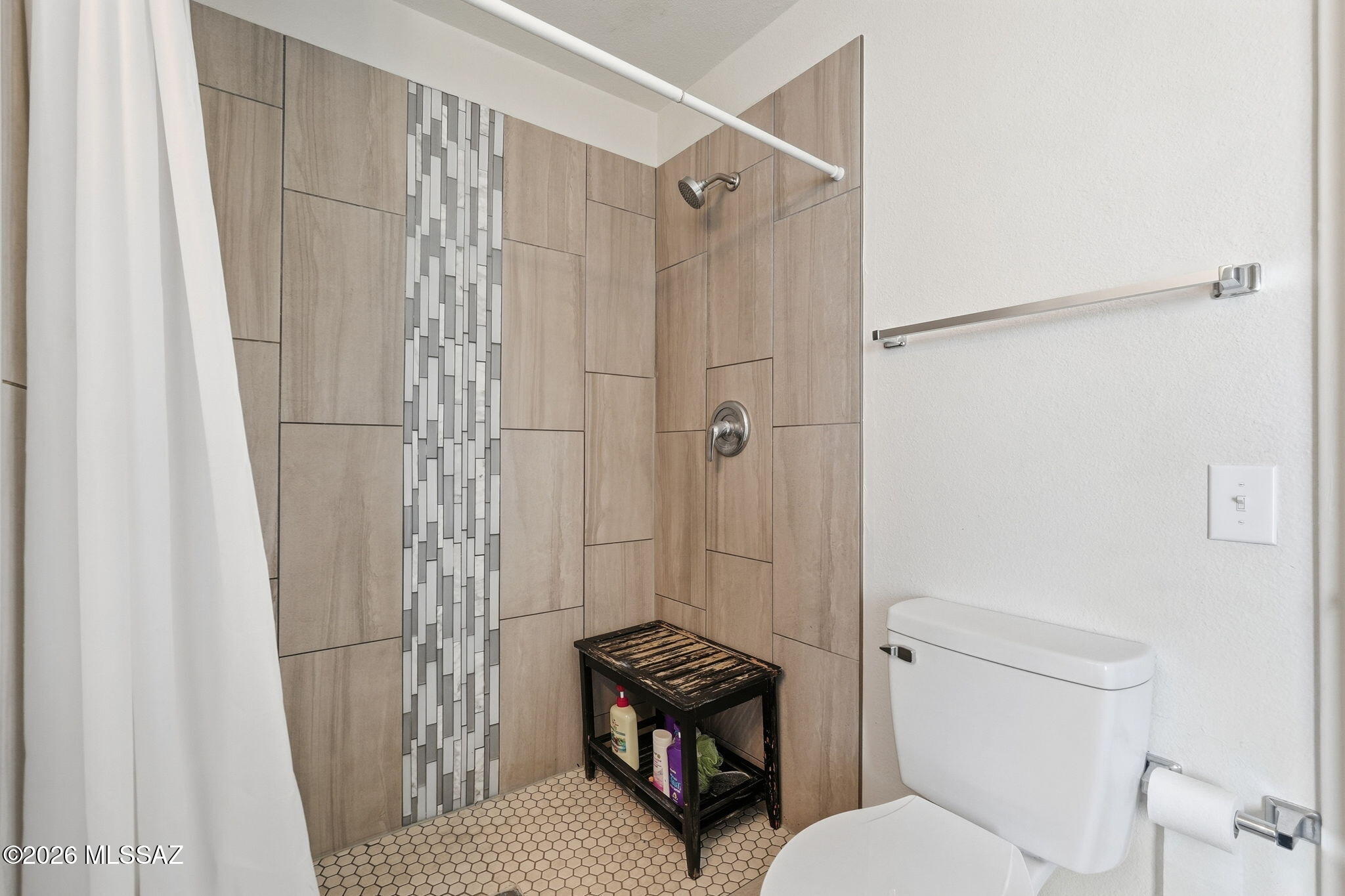 Mission West (1-370) - Residential