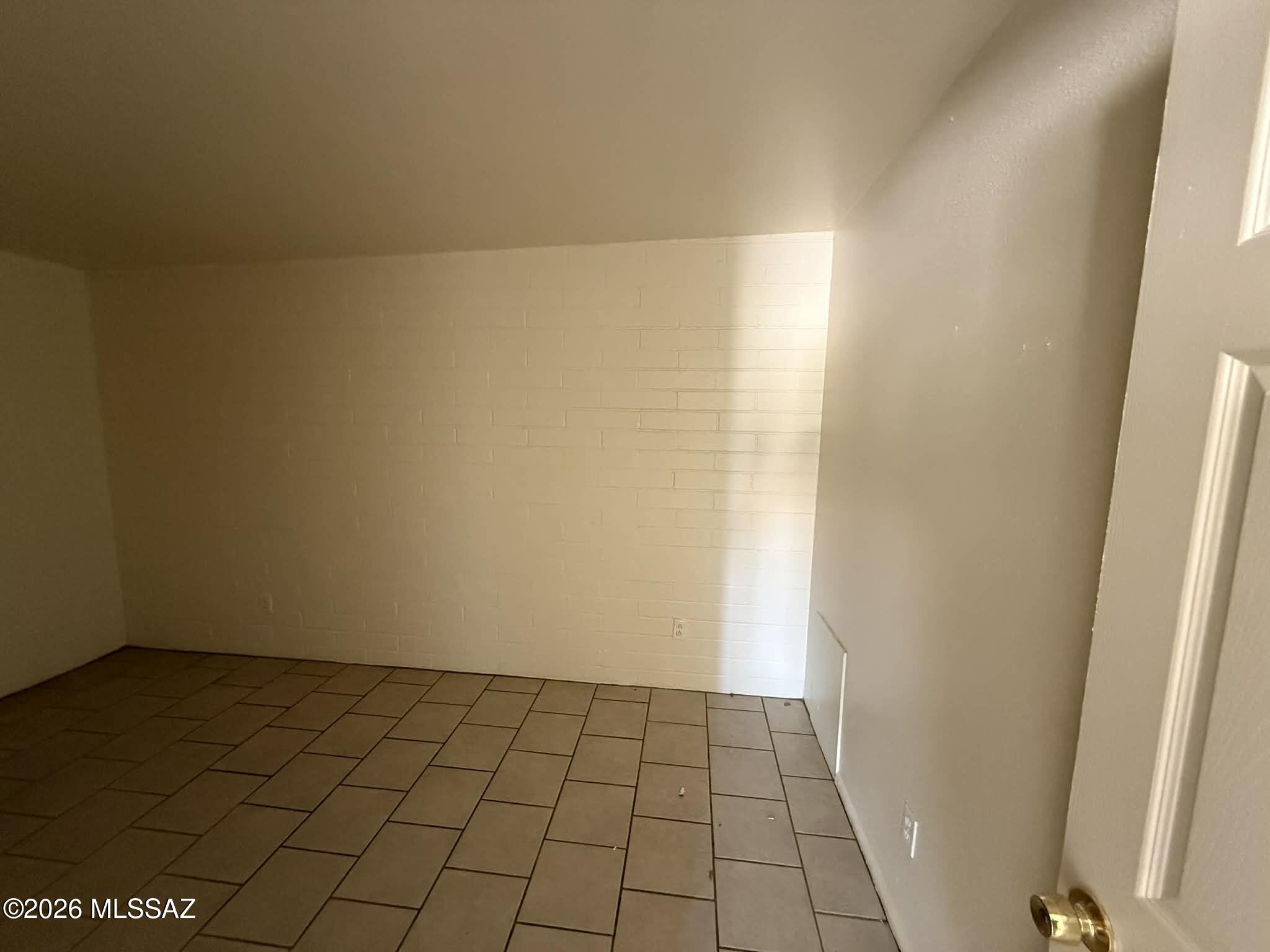 Ferry Addition - Residential Lease