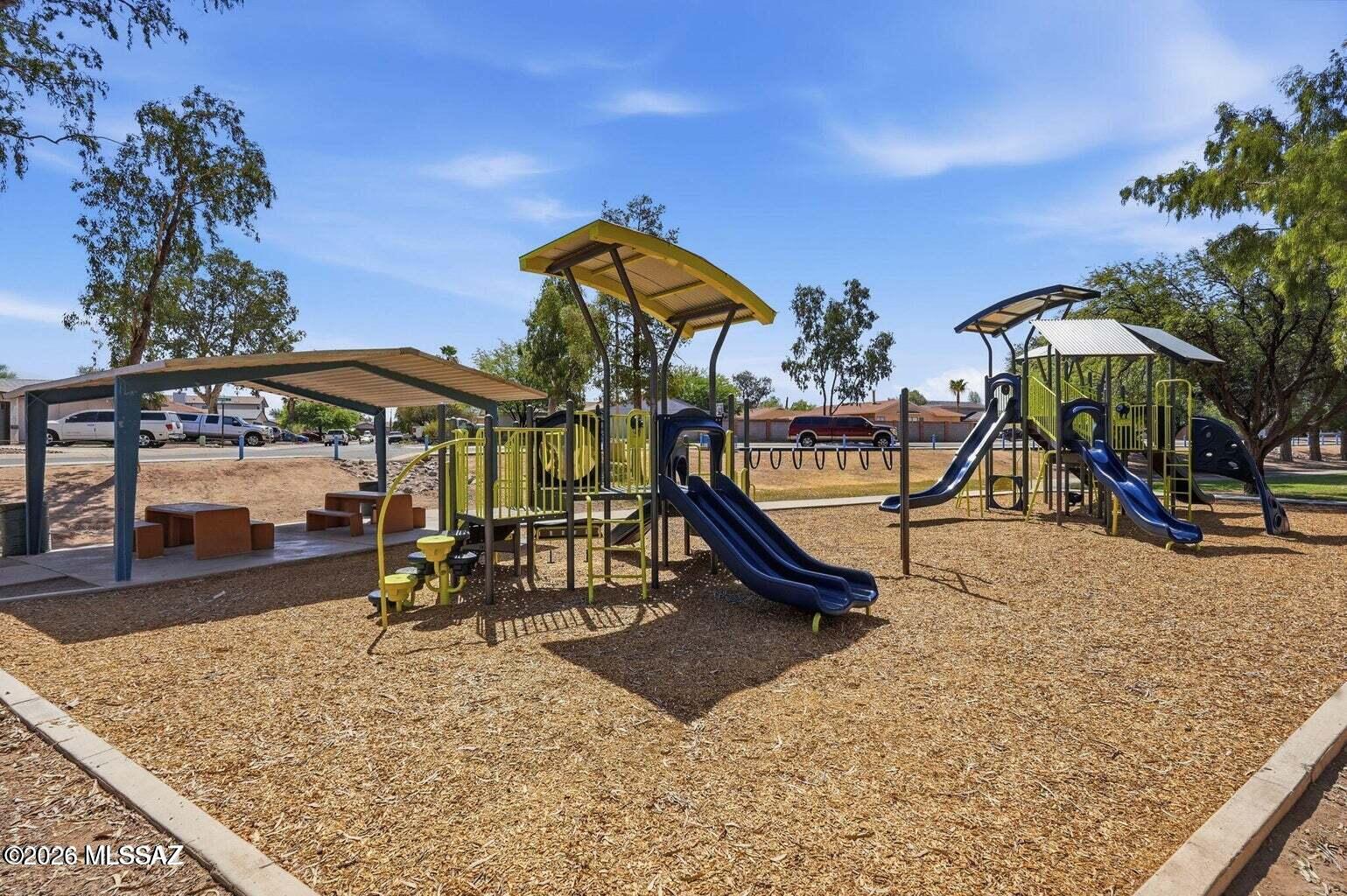 Meadowbrook (273-334, 348-403, 410-532) - Residential