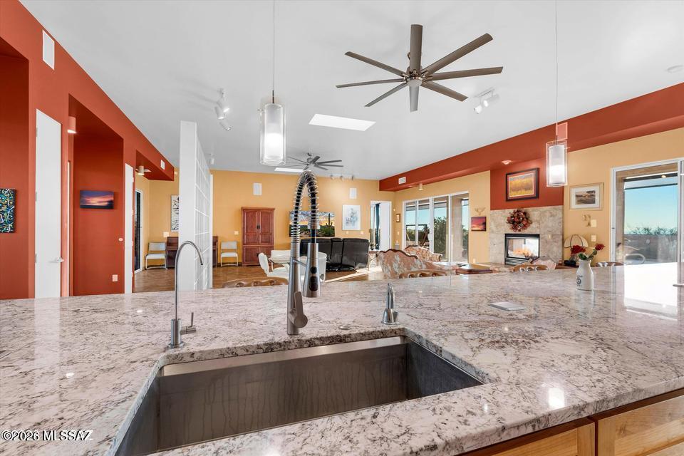 Coyote Creek (1-395) - Residential Lease