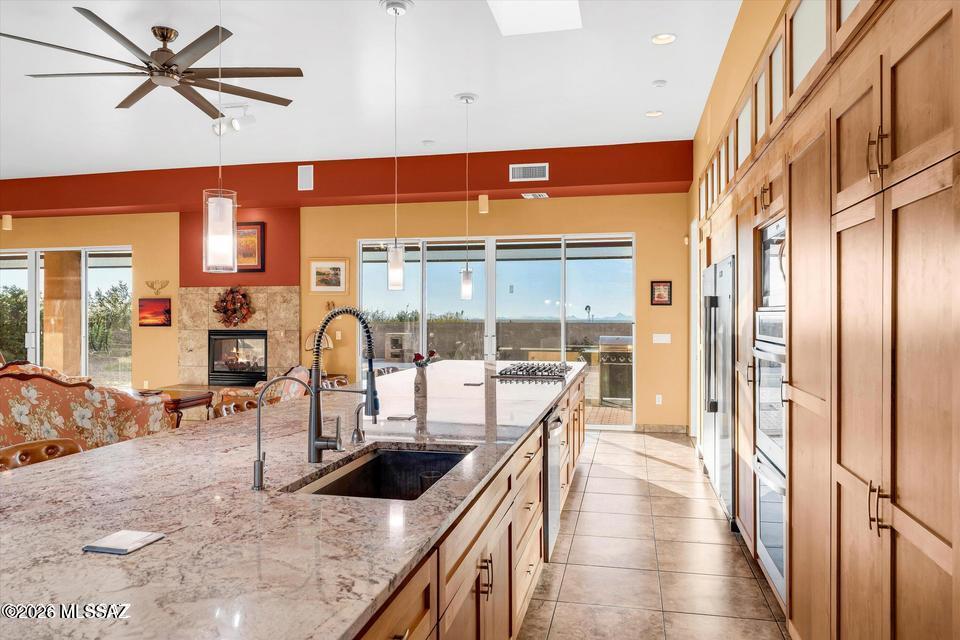 Coyote Creek (1-395) - Residential Lease