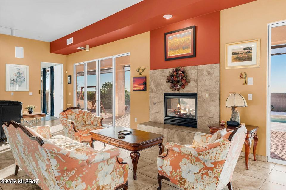 Coyote Creek (1-395) - Residential Lease