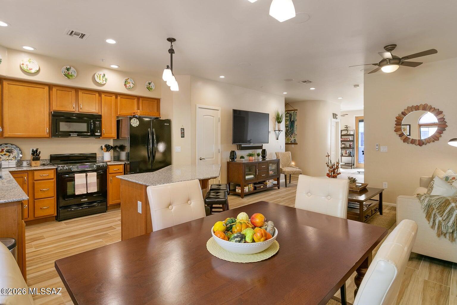 River Walk (1-140) - Residential