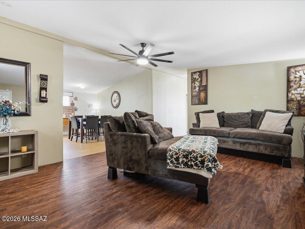 Country Club Terrace (1-108) - Residential